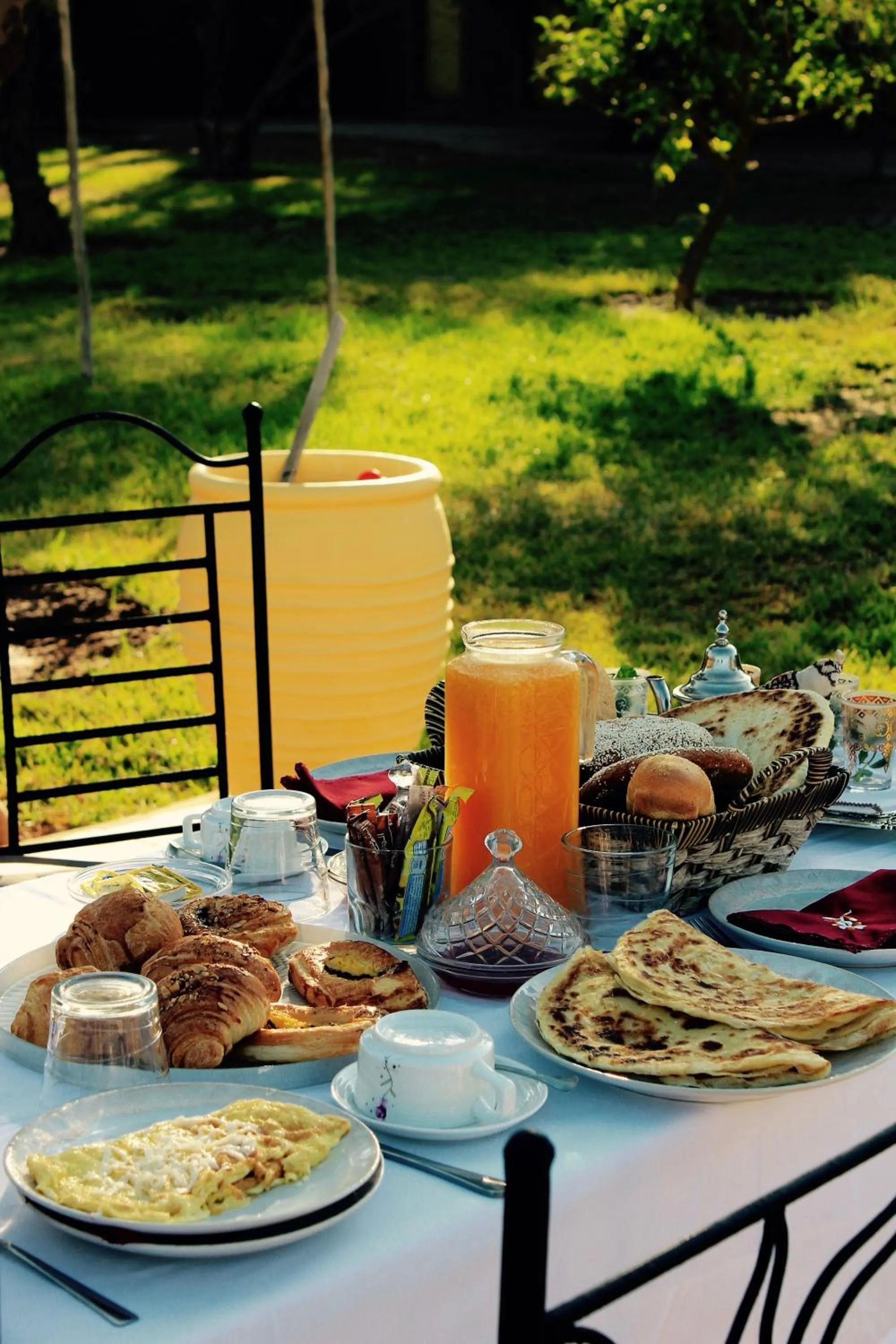 Continental breakfast in Palais Riad Berbère