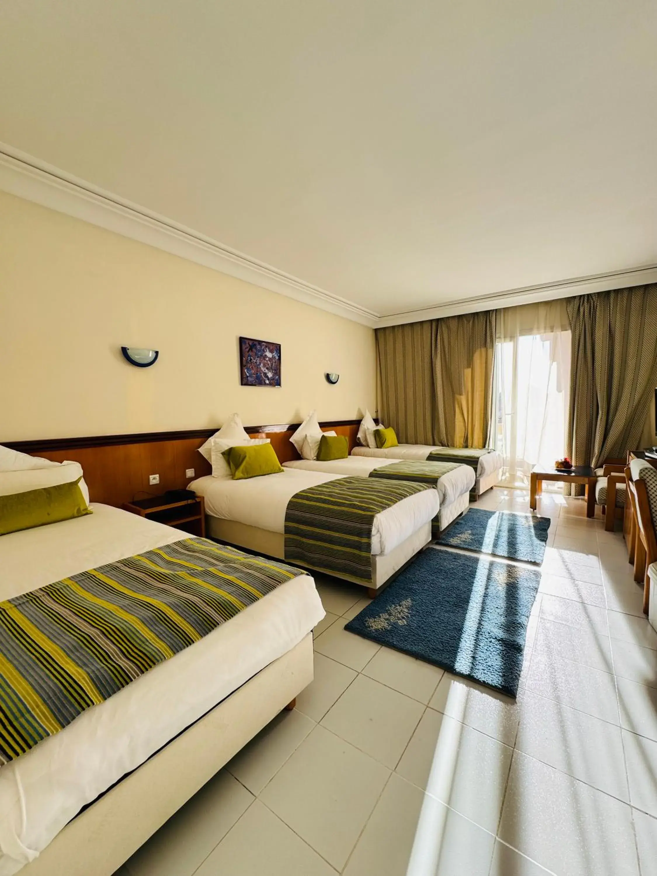 Deluxe Quadruple Room in Hotel Idou Tiznit Deluxe Quadruple Room in Hotel Idou Tiznit