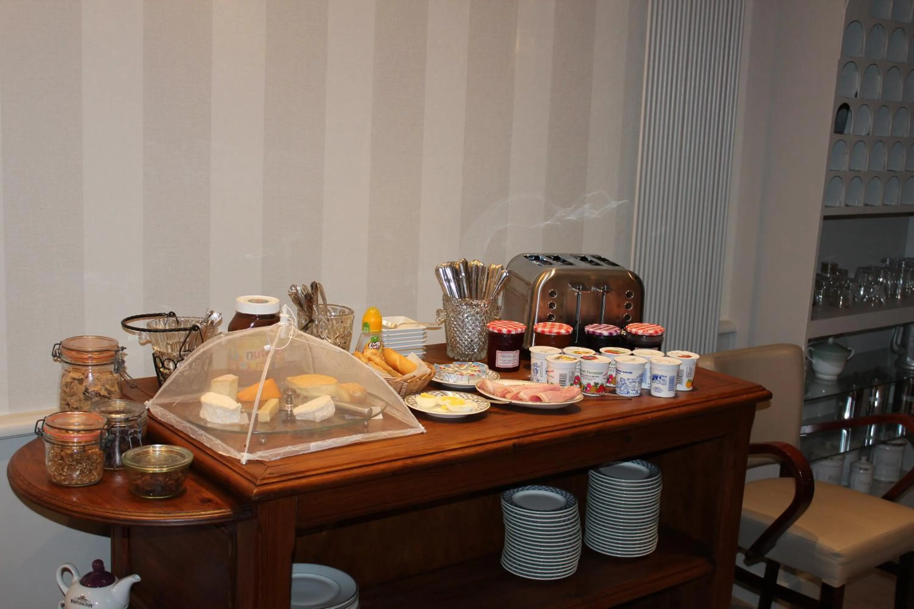 Breakfast in Hypnos Hotel