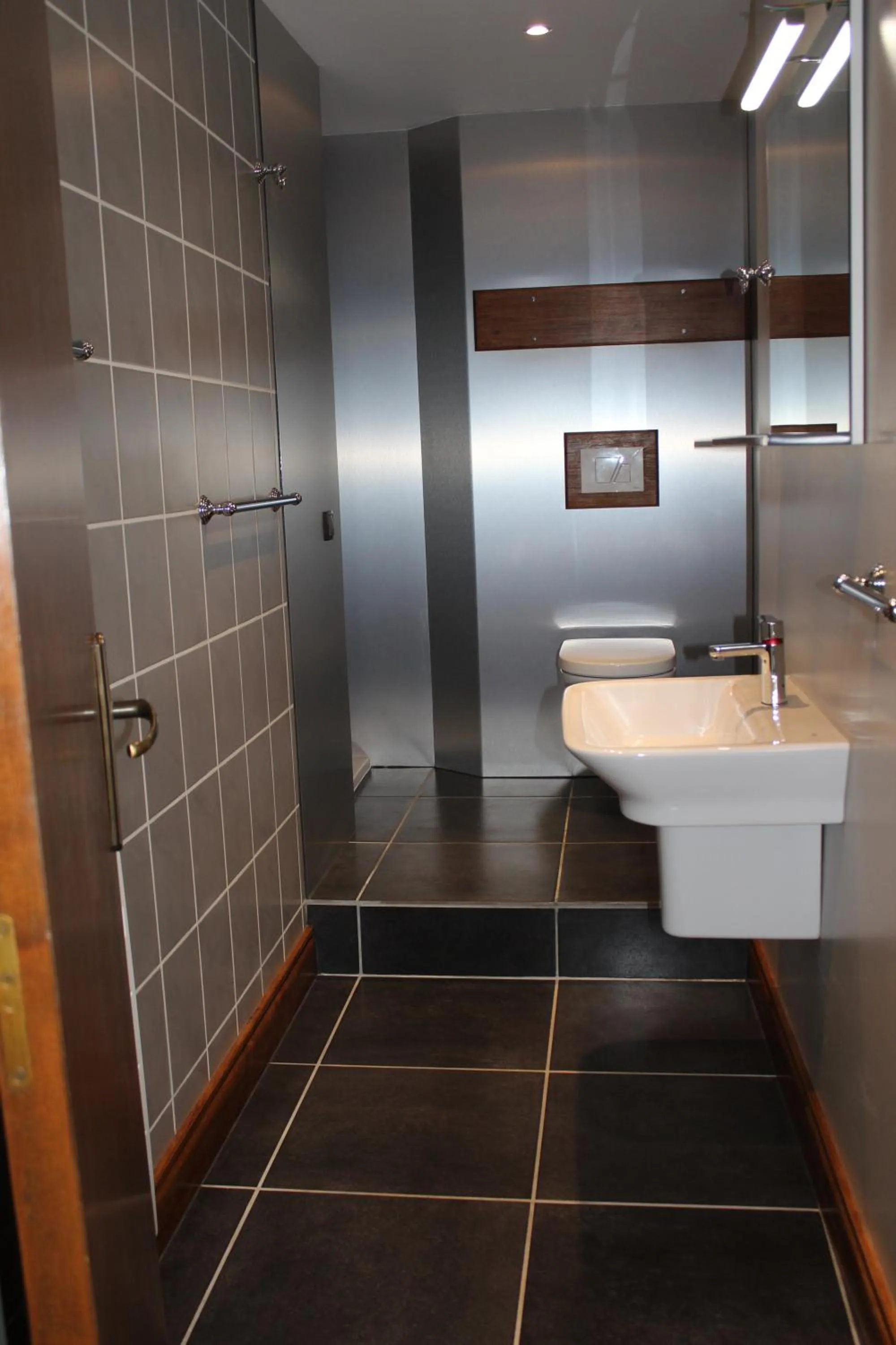 Bathroom in Hypnos Hotel