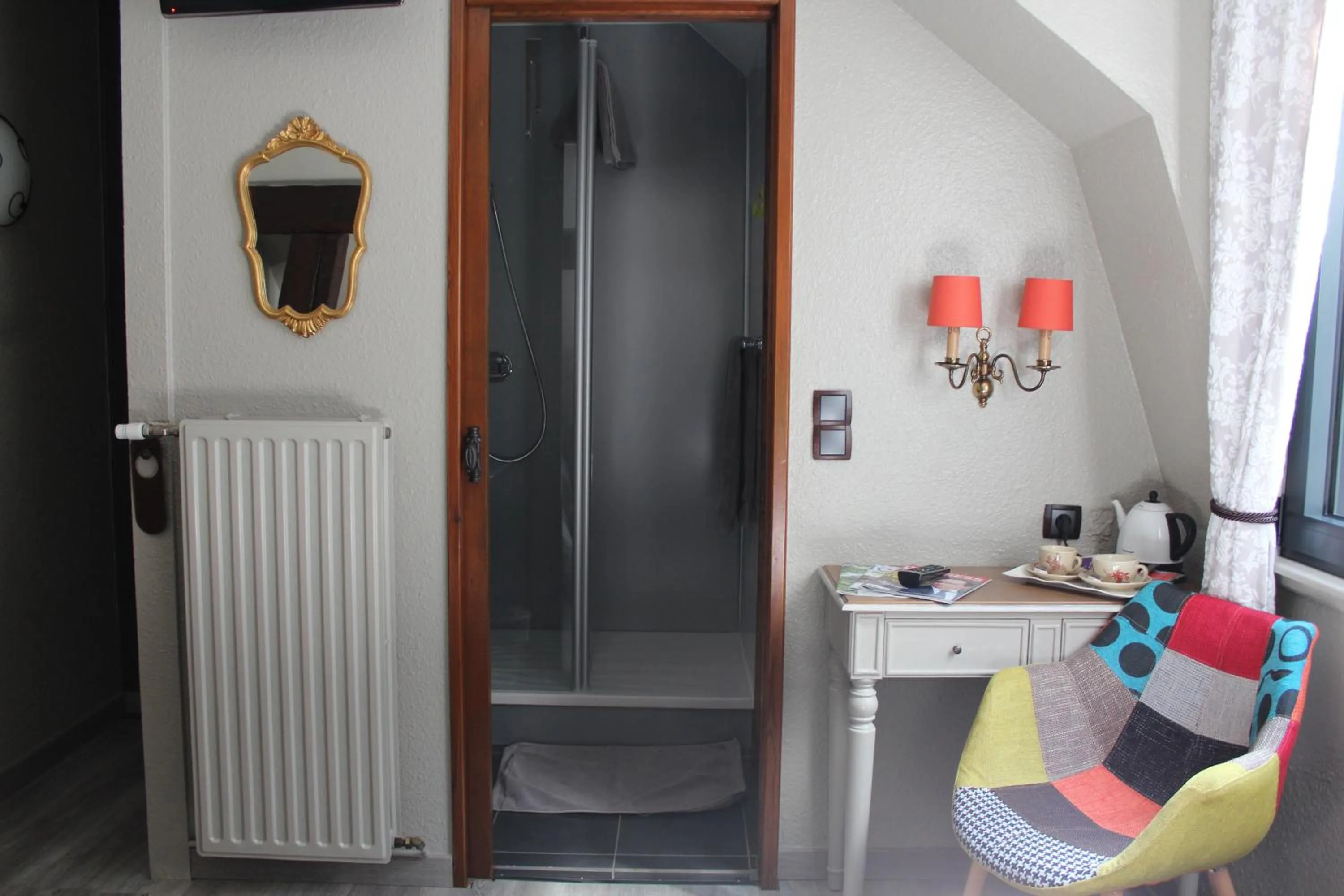 Photo of the whole room in Hypnos Hotel