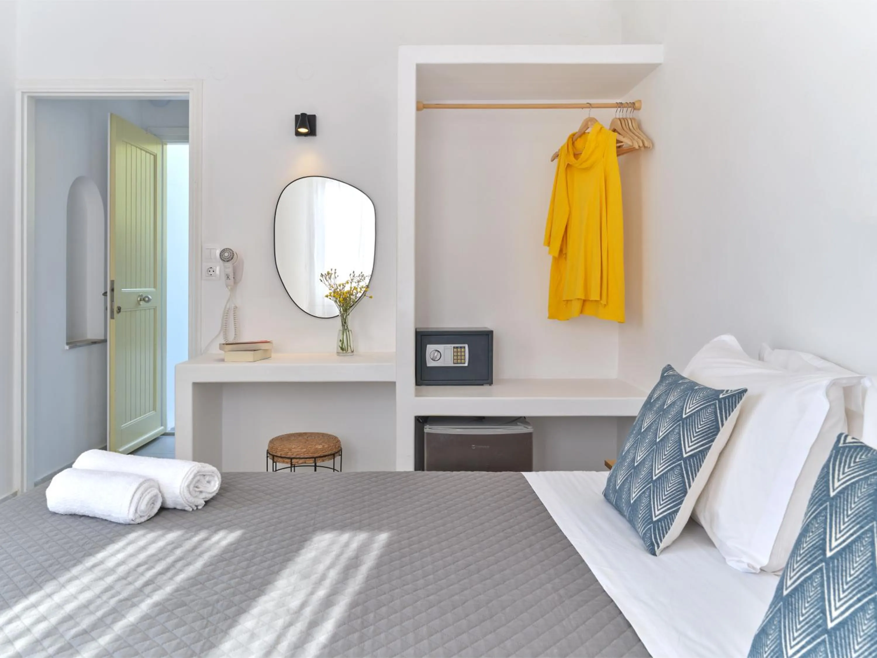 Bed in Akrotiri Hotel