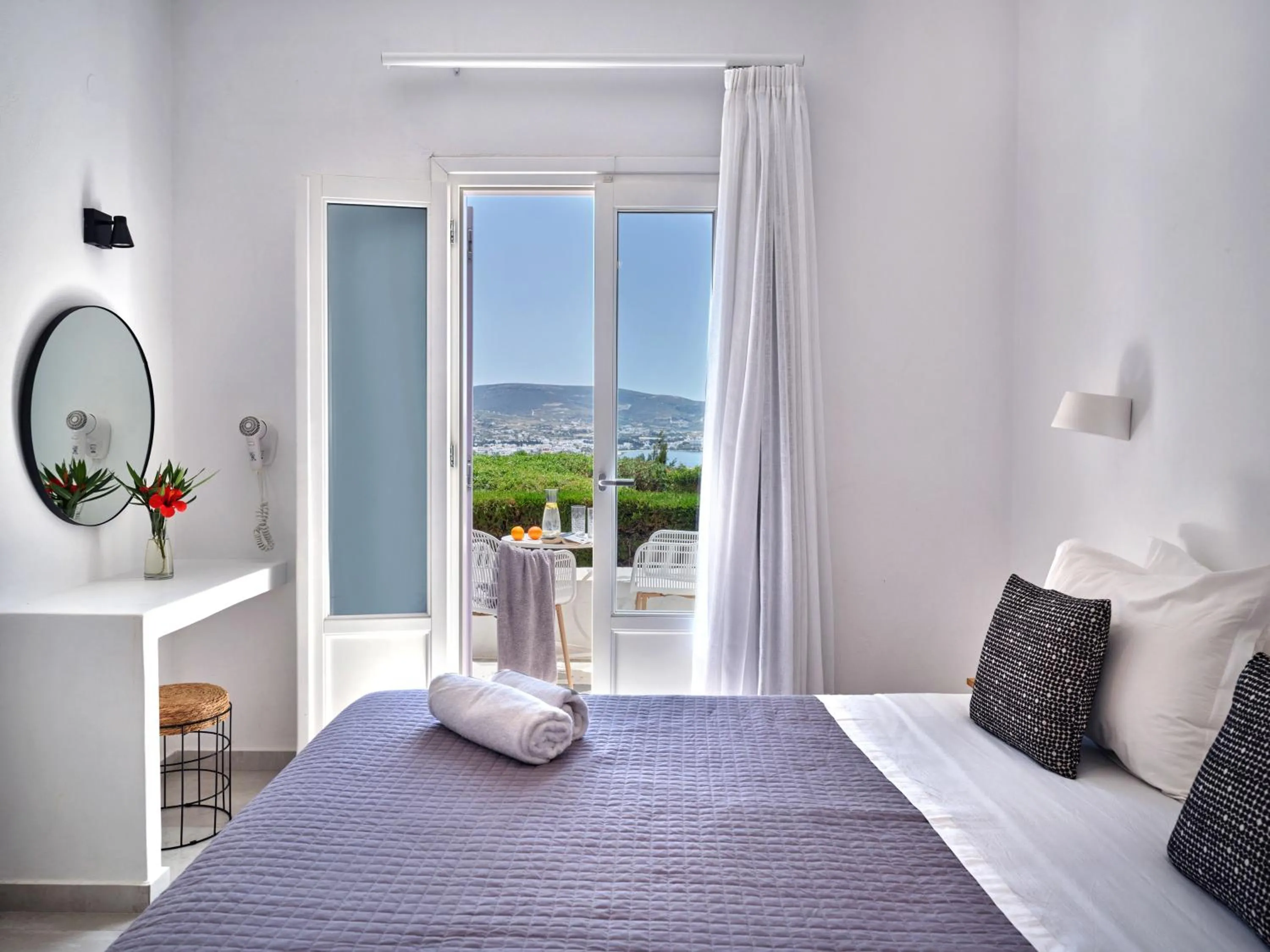 Bed in Akrotiri Hotel