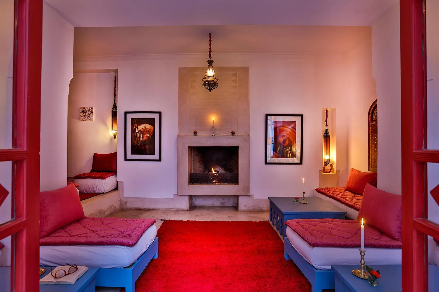 Living room, Bed in Hotel & Spa Dar Baraka & Karam