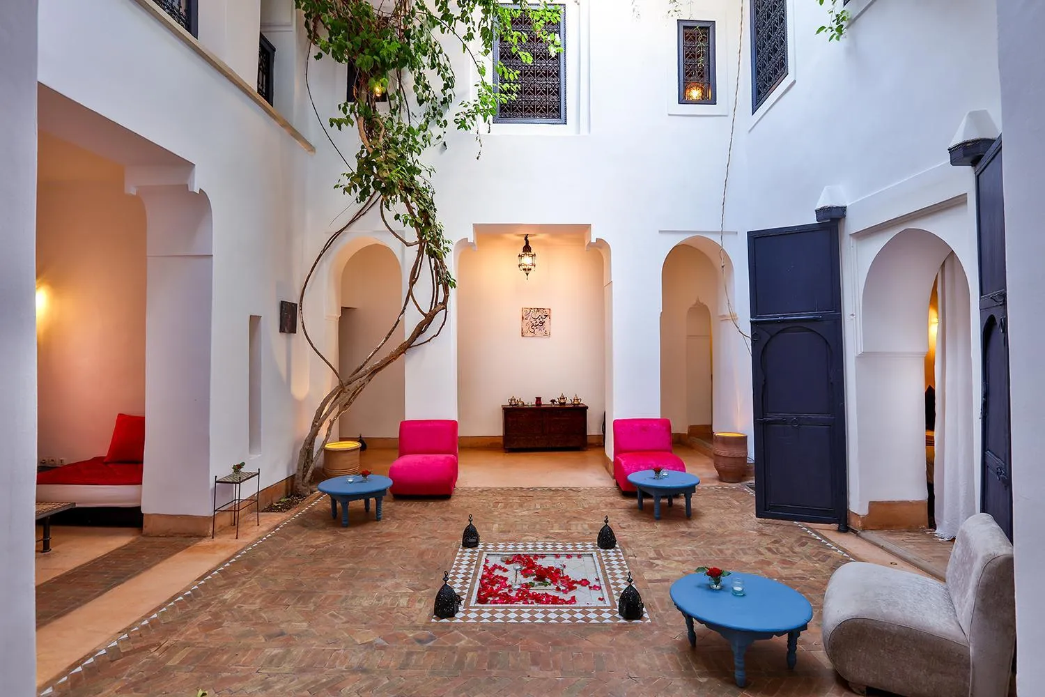 Patio in Hotel & Spa Dar Baraka & Karam