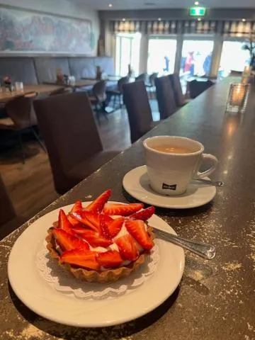 Lunch in Hotel American