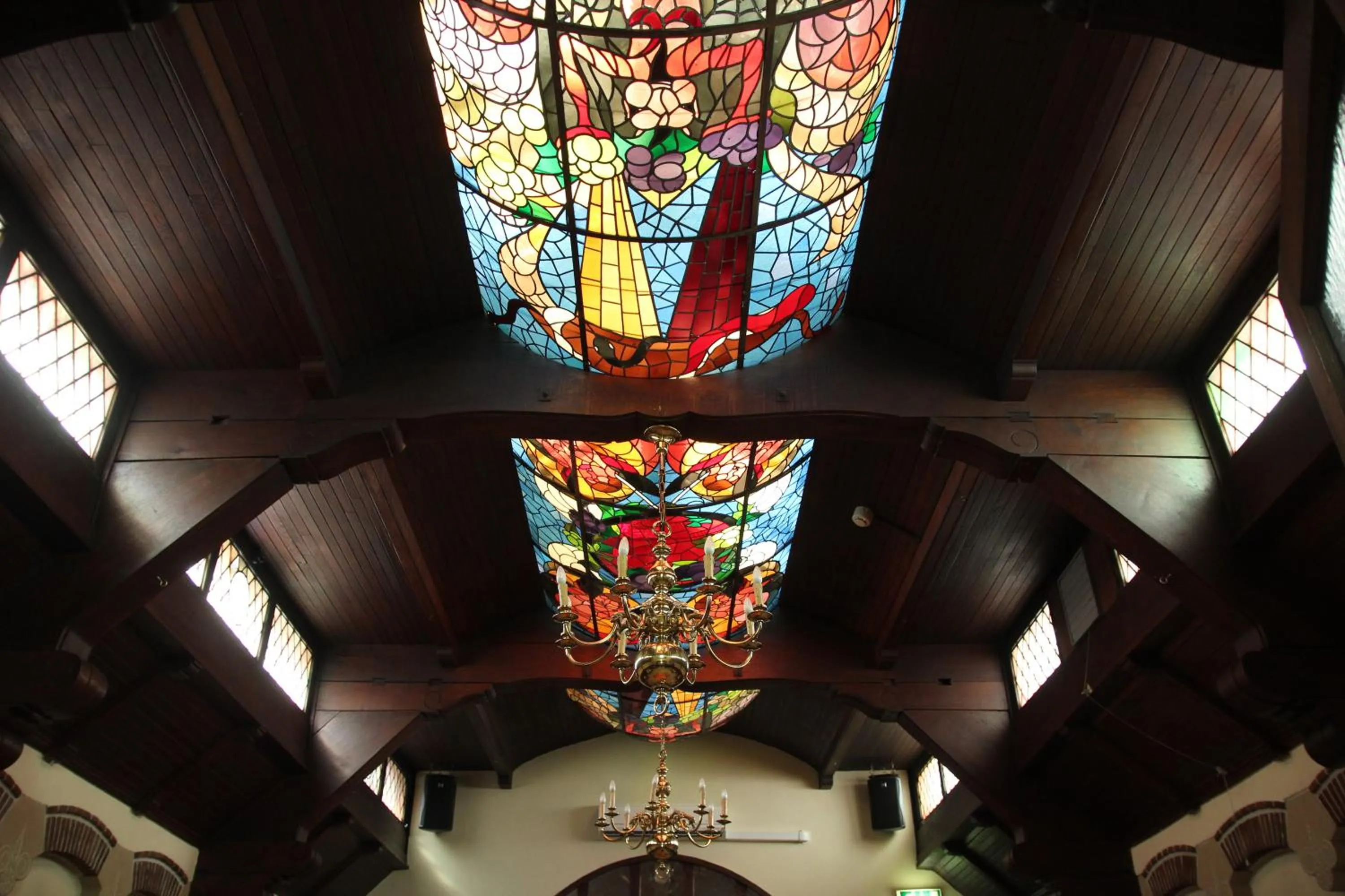 Restaurant/places to eat in Hotel American