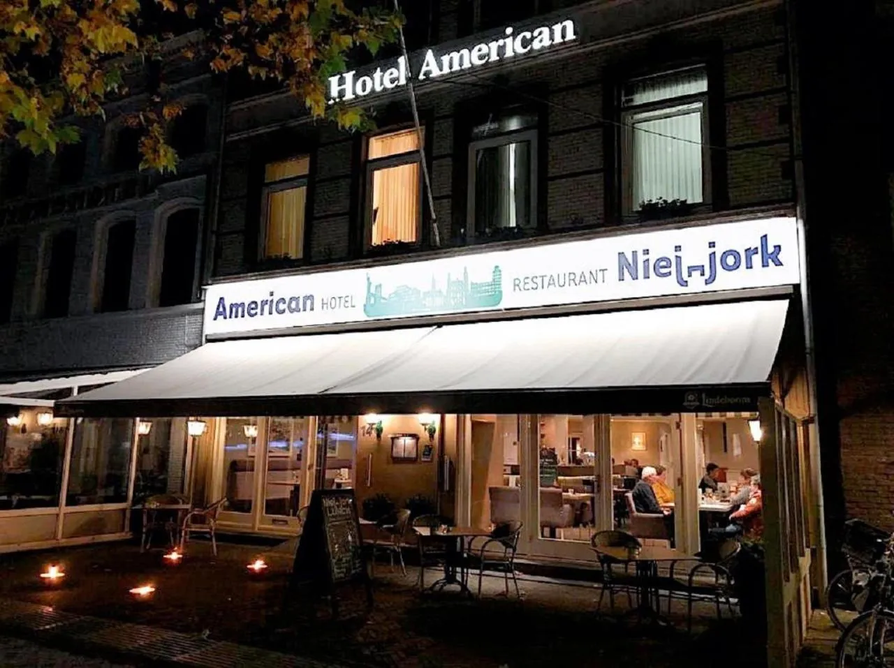 Restaurant/places to eat in Hotel American