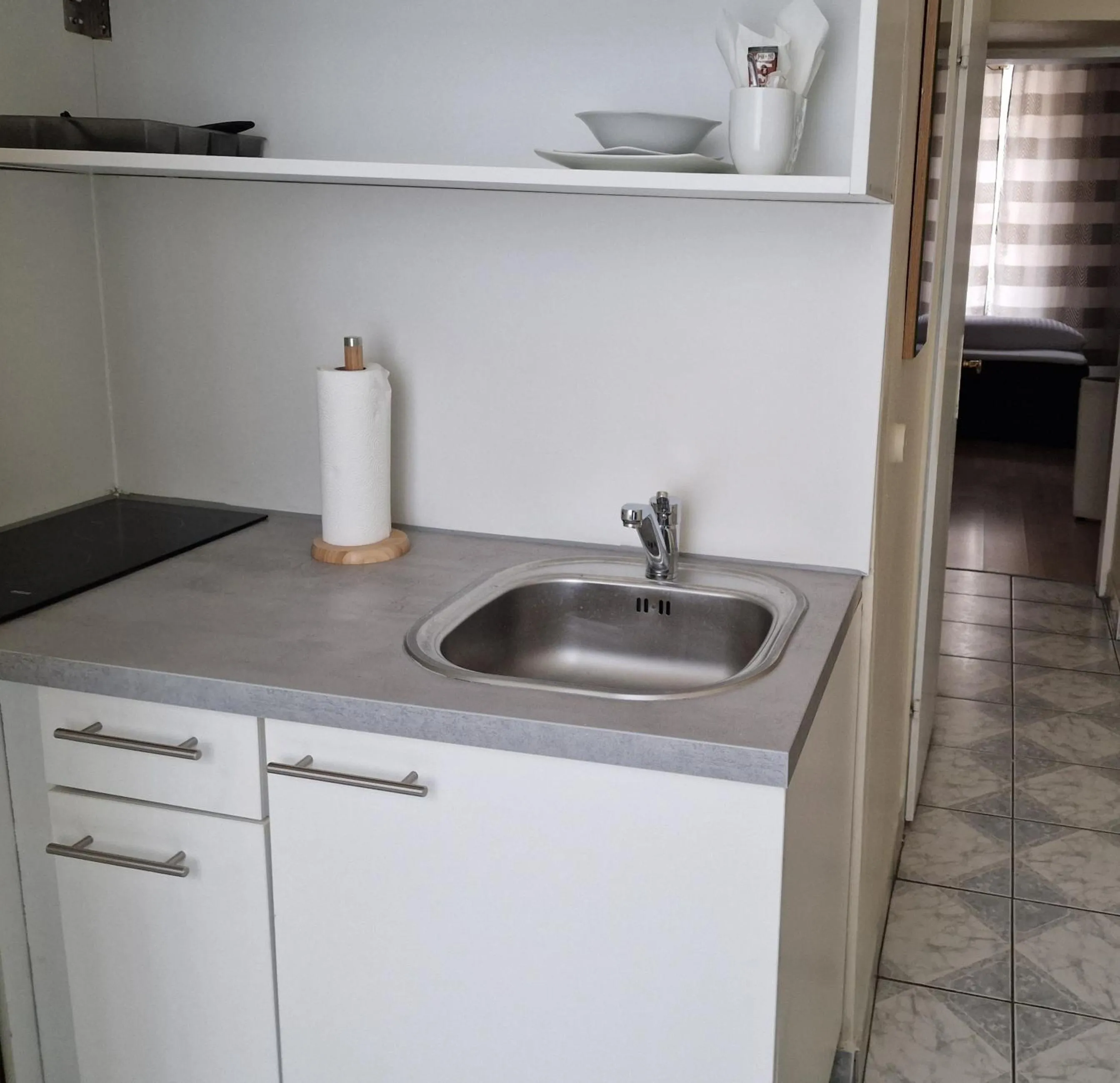 Kitchen or kitchenette in Aparthotel LAAERBERG