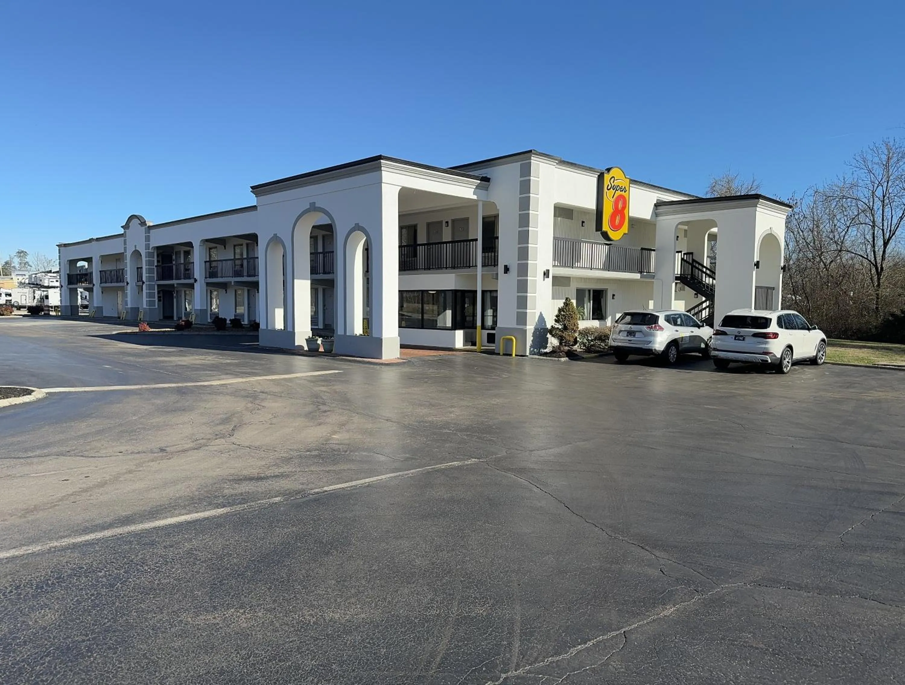 Property building in Super 8 by Wyndham Knoxville West/Farragut