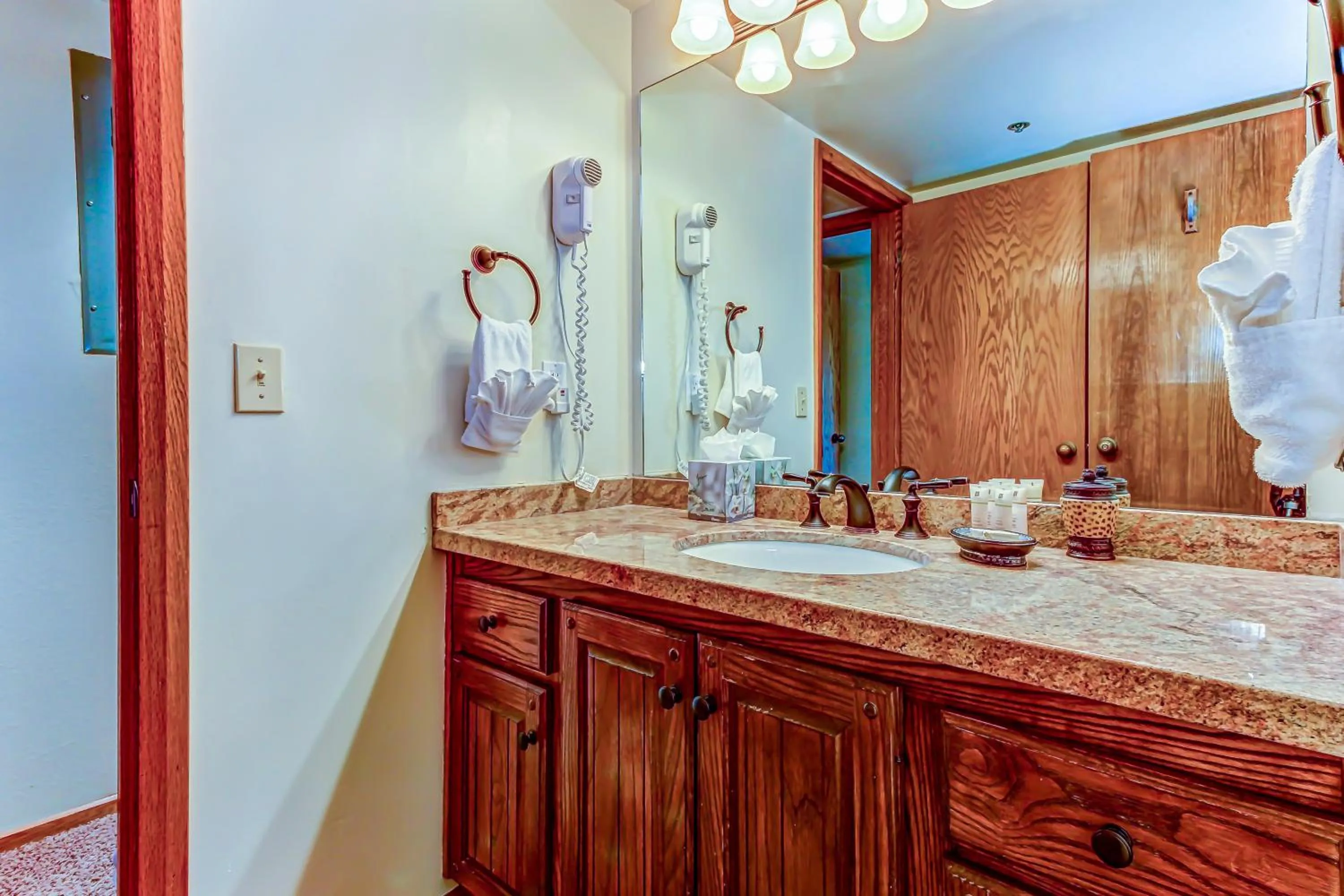 Park Station Luxury Retreat