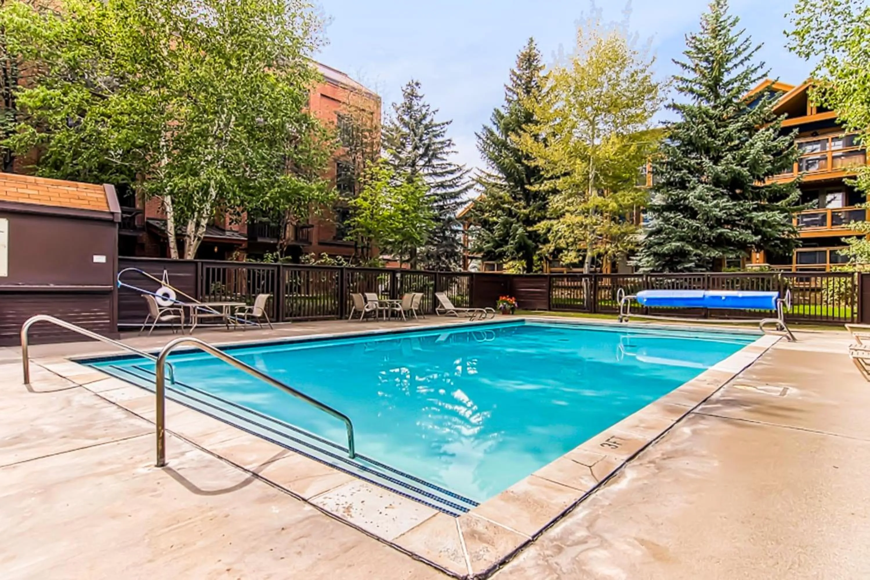 Park Station Luxury Retreat