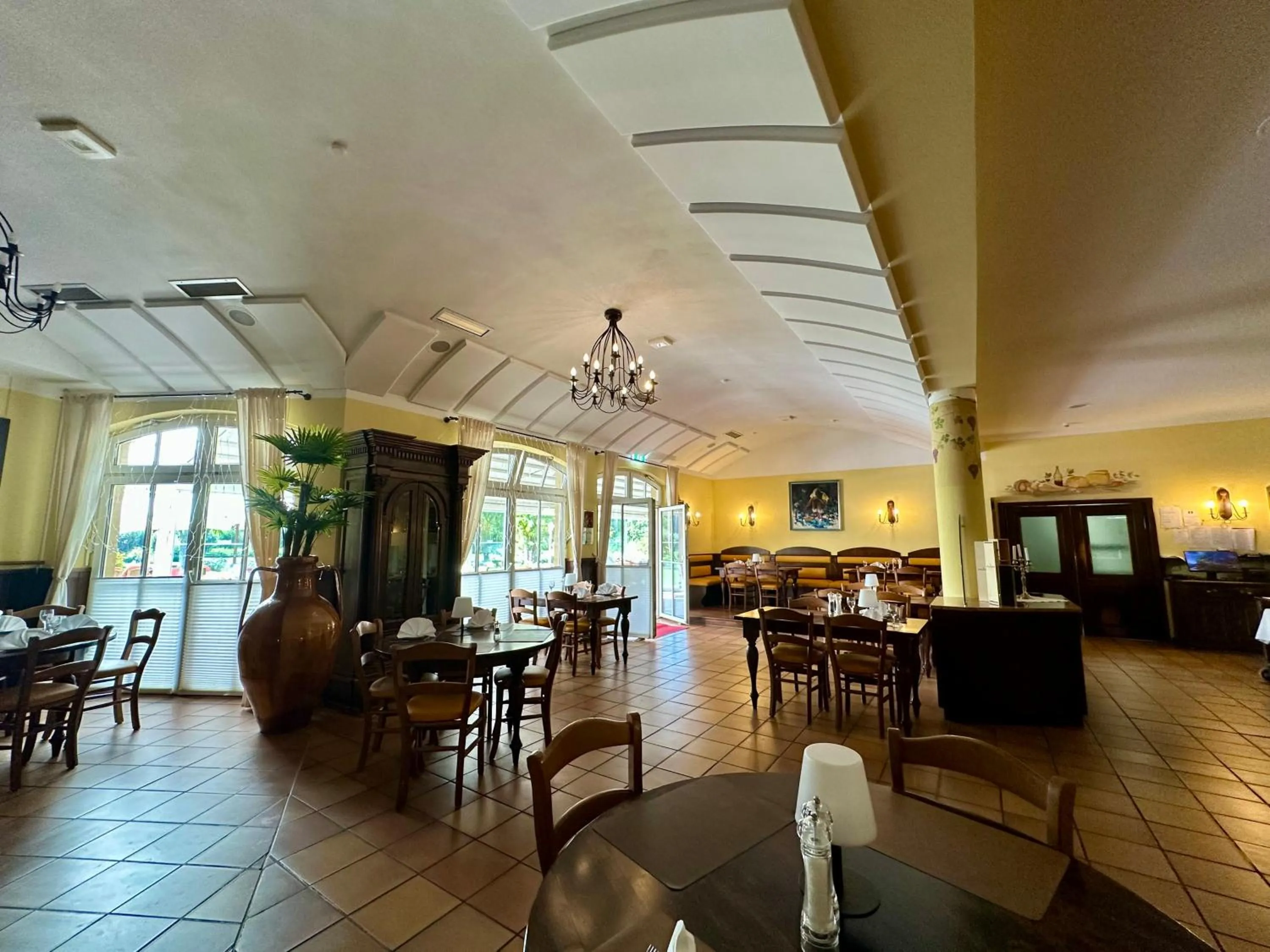 Restaurant/places to eat in Hotel Landhaus Milser