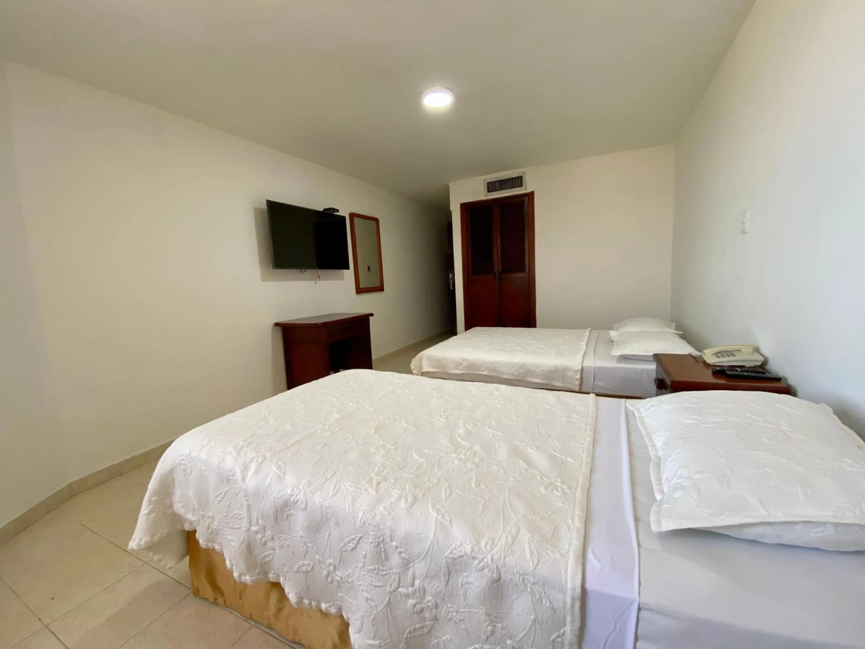 Bed in Hotel Dorado Plaza Bocagrande - All Inclusive