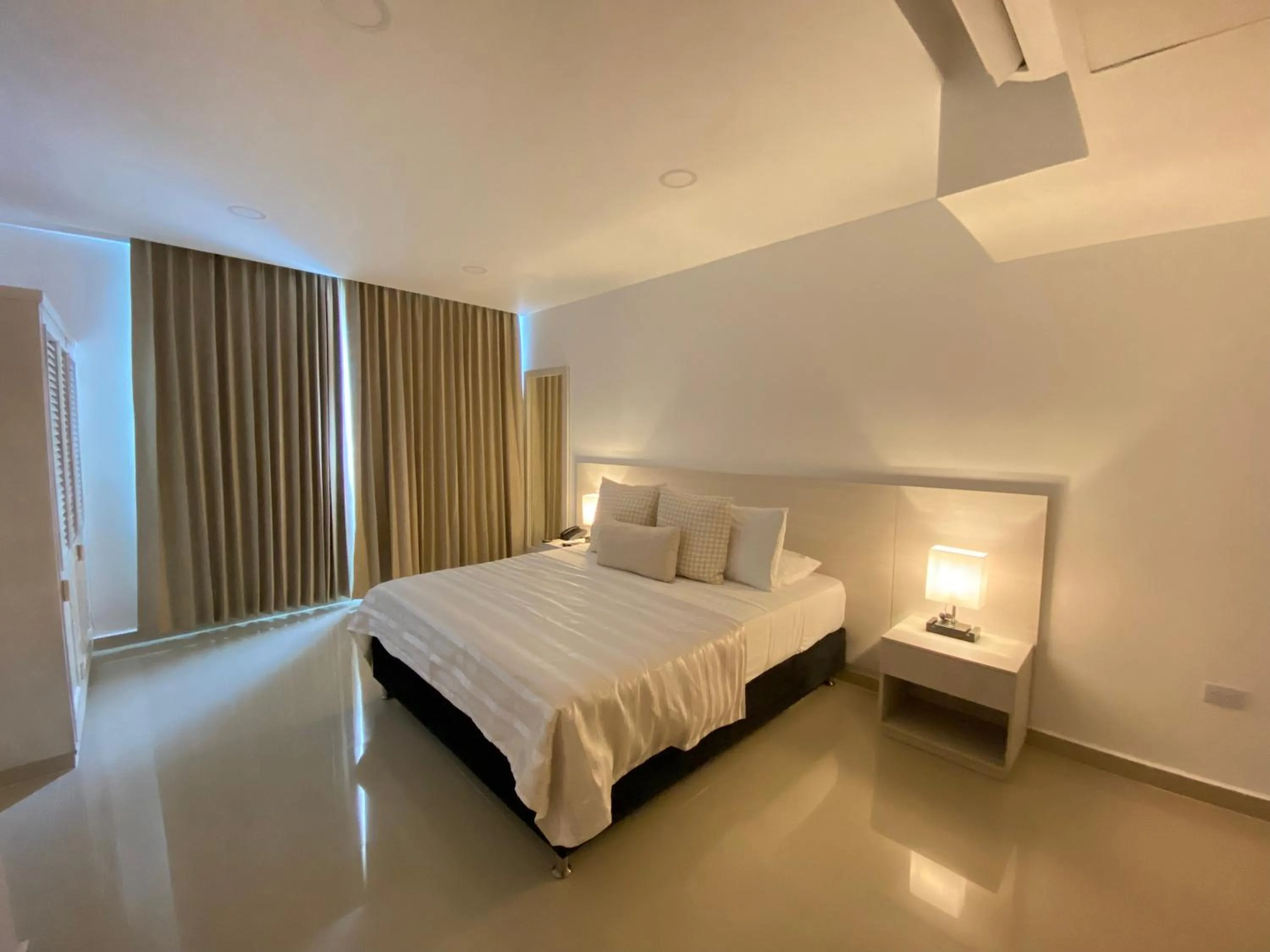 Bed in Hotel Dorado Plaza Bocagrande - All Inclusive