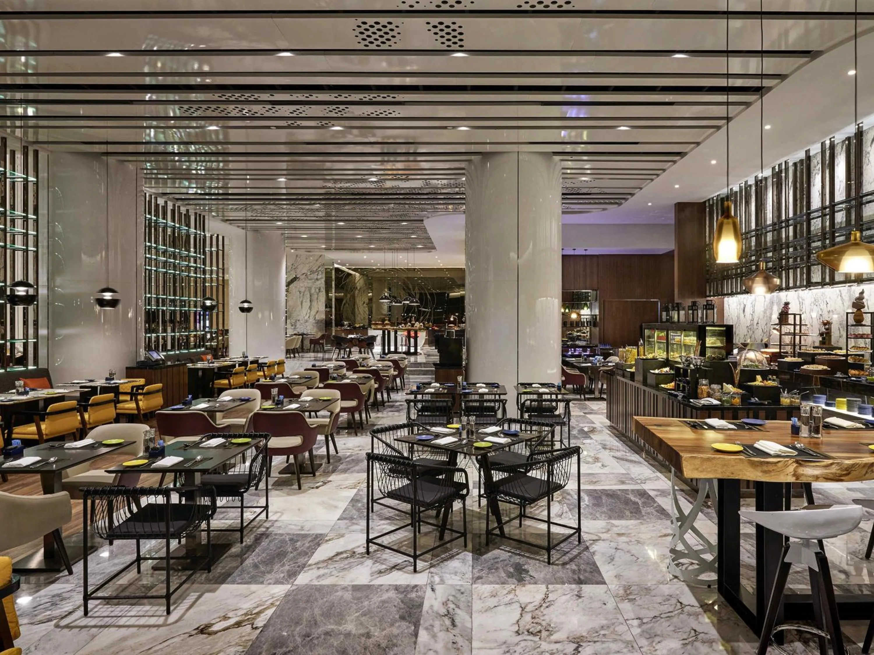 Restaurant/places to eat in Pullman Kuala Lumpur City Centre Hotel & Residences