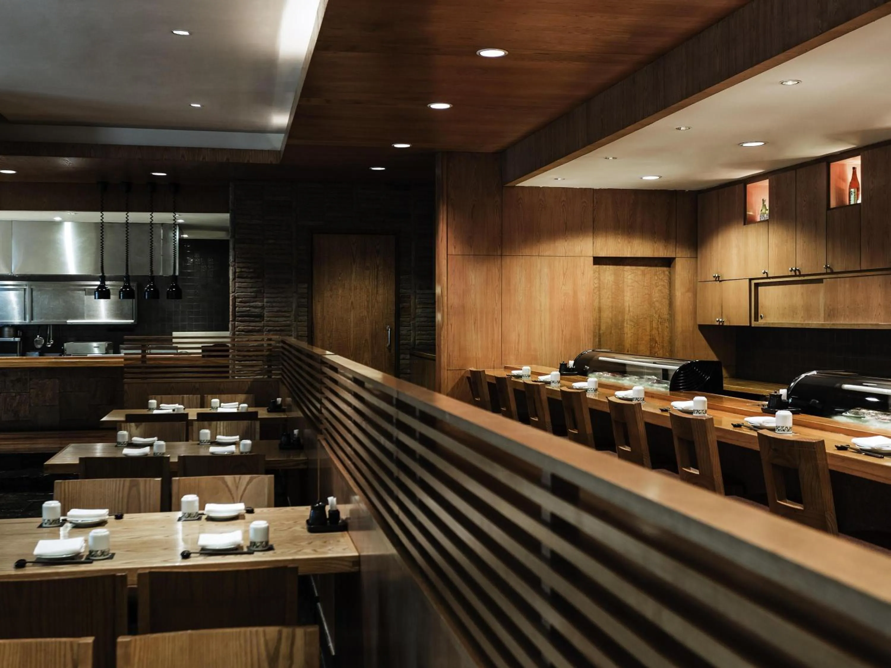 Restaurant/places to eat in Pullman Kuala Lumpur City Centre Hotel & Residences