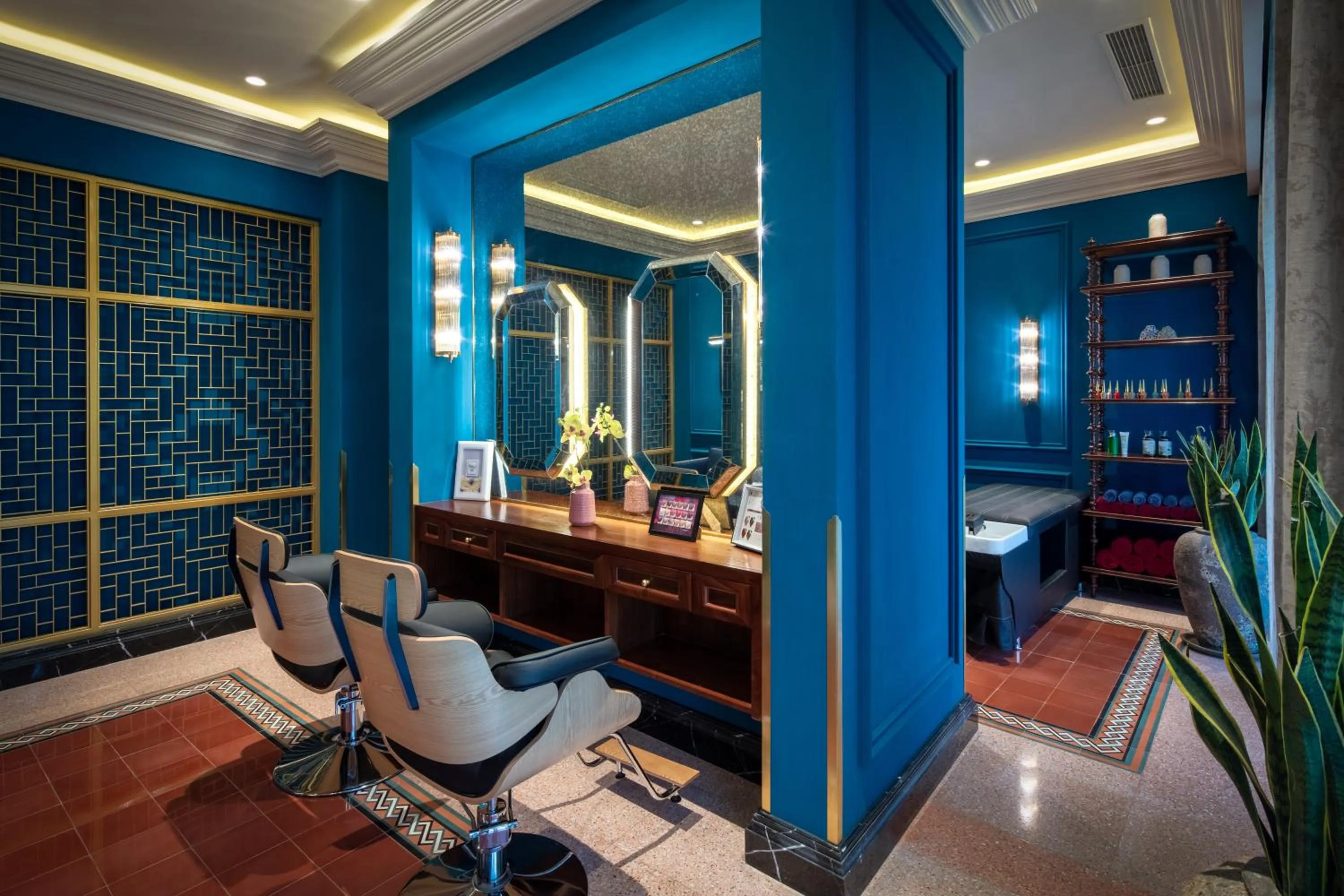 Spa and wellness centre/facilities in Silk Path Grand Hue Hotel