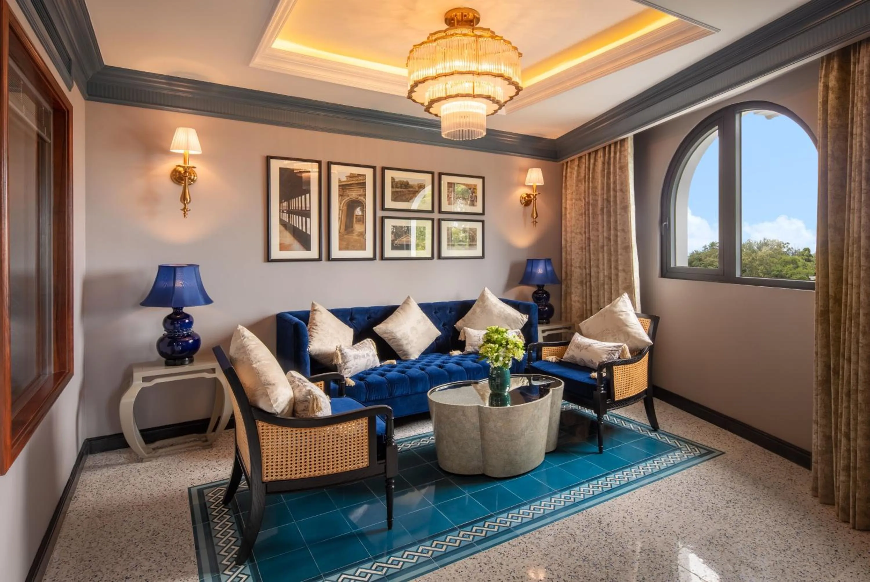 Living room in Silk Path Grand Hue Hotel