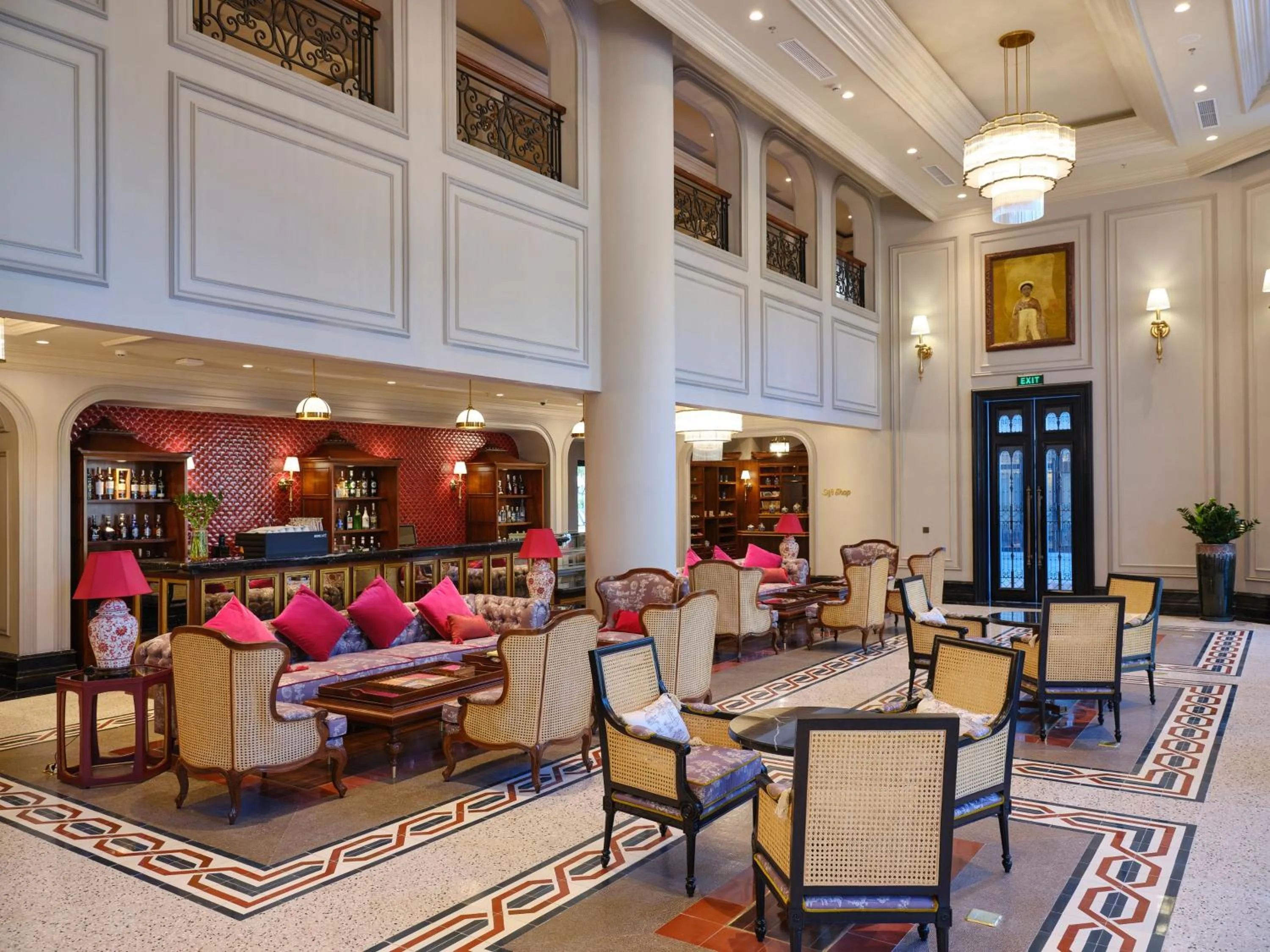 Lounge or bar in Silk Path Grand Hue Hotel