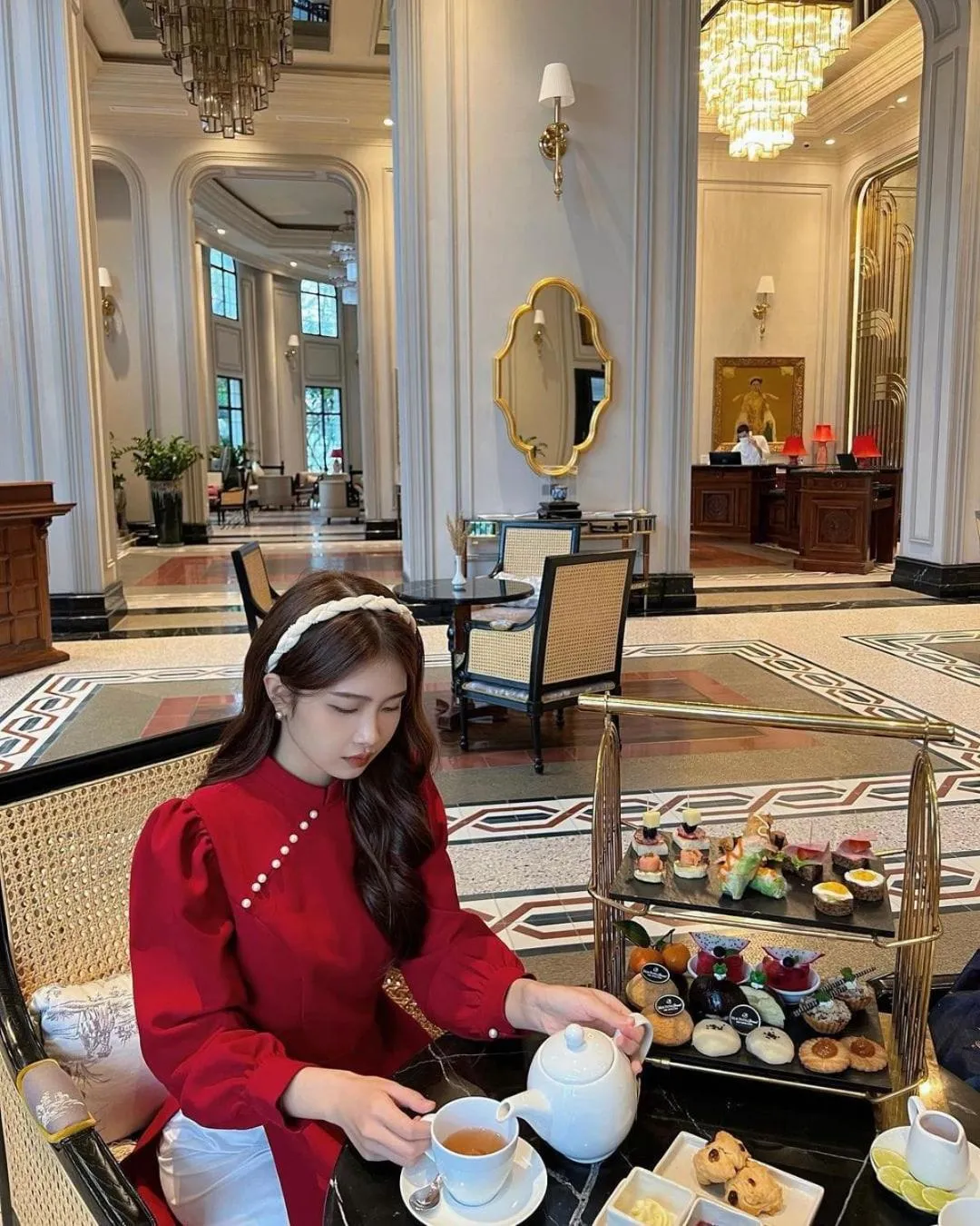 Food and drinks in Silk Path Grand Hue Hotel