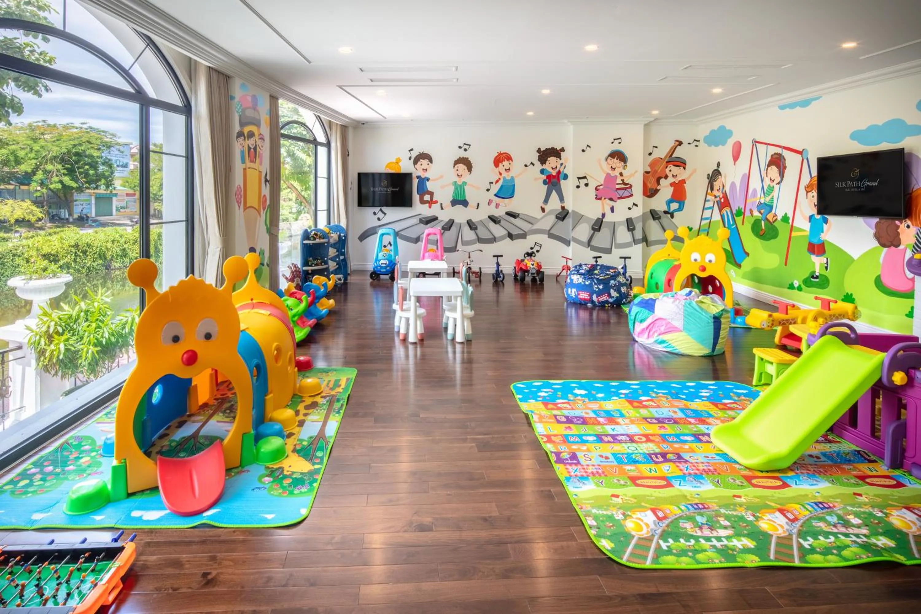 Kids's club in Silk Path Grand Hue Hotel