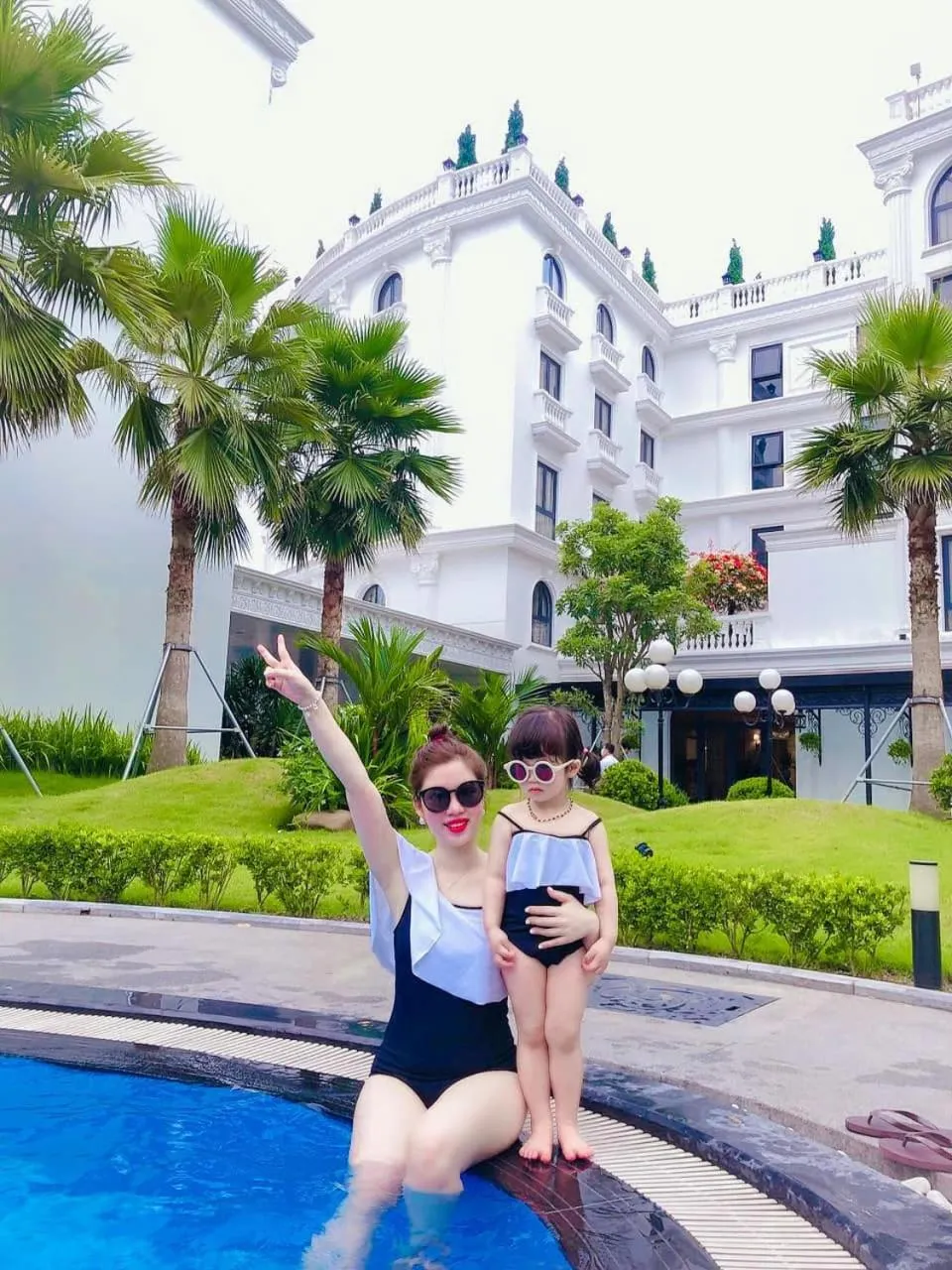 Guests in Silk Path Grand Hue Hotel