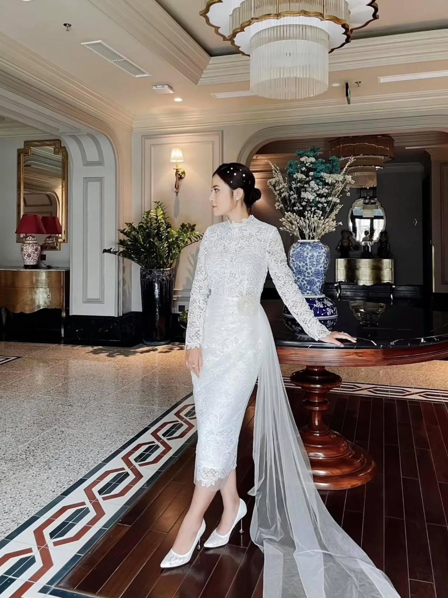 Guests in Silk Path Grand Hue Hotel