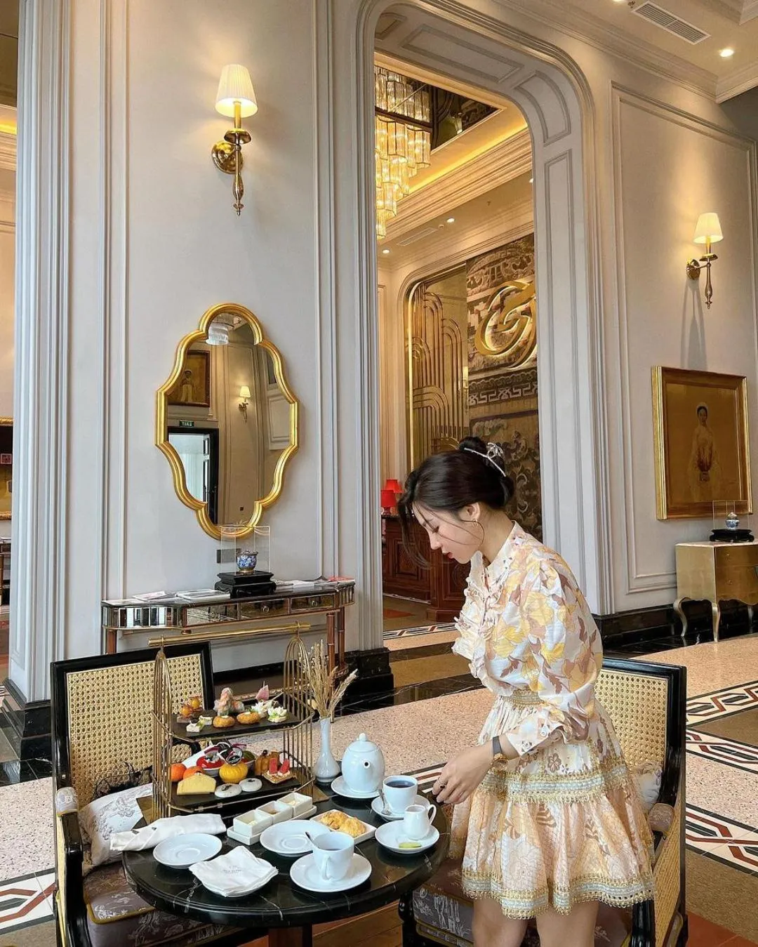 Food and drinks in Silk Path Grand Hue Hotel