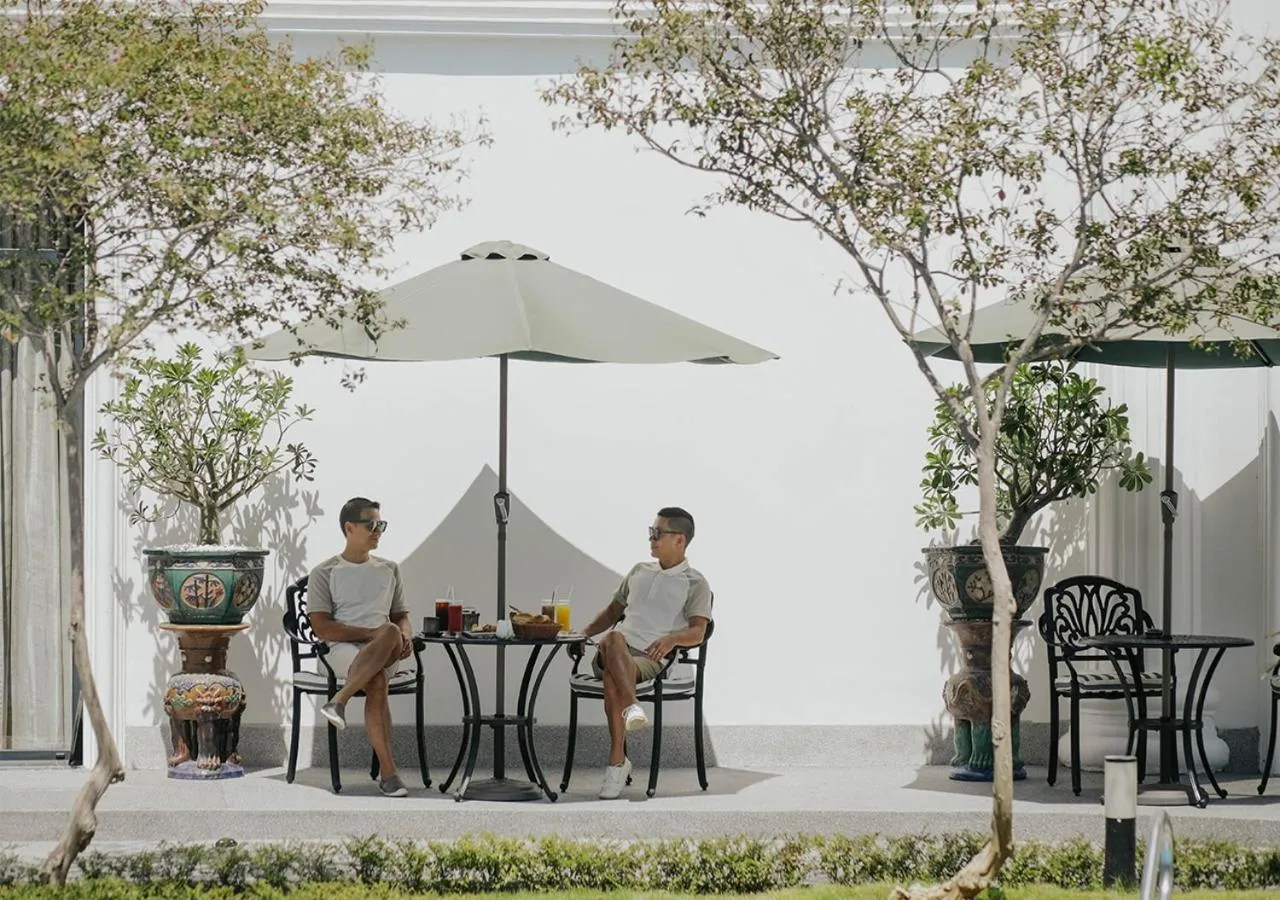 Guests in Silk Path Grand Hue Hotel