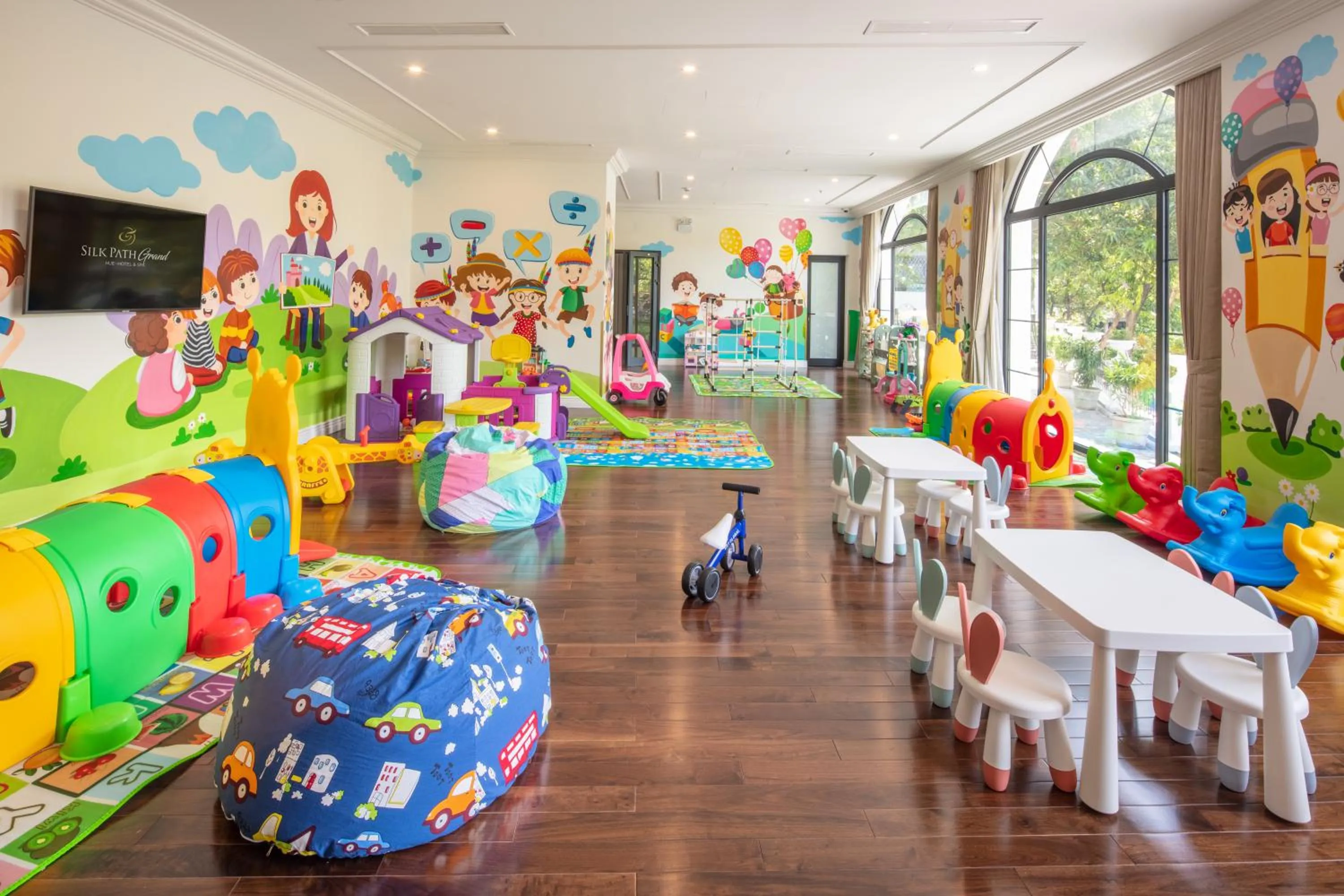 Kids's club in Silk Path Grand Hue Hotel