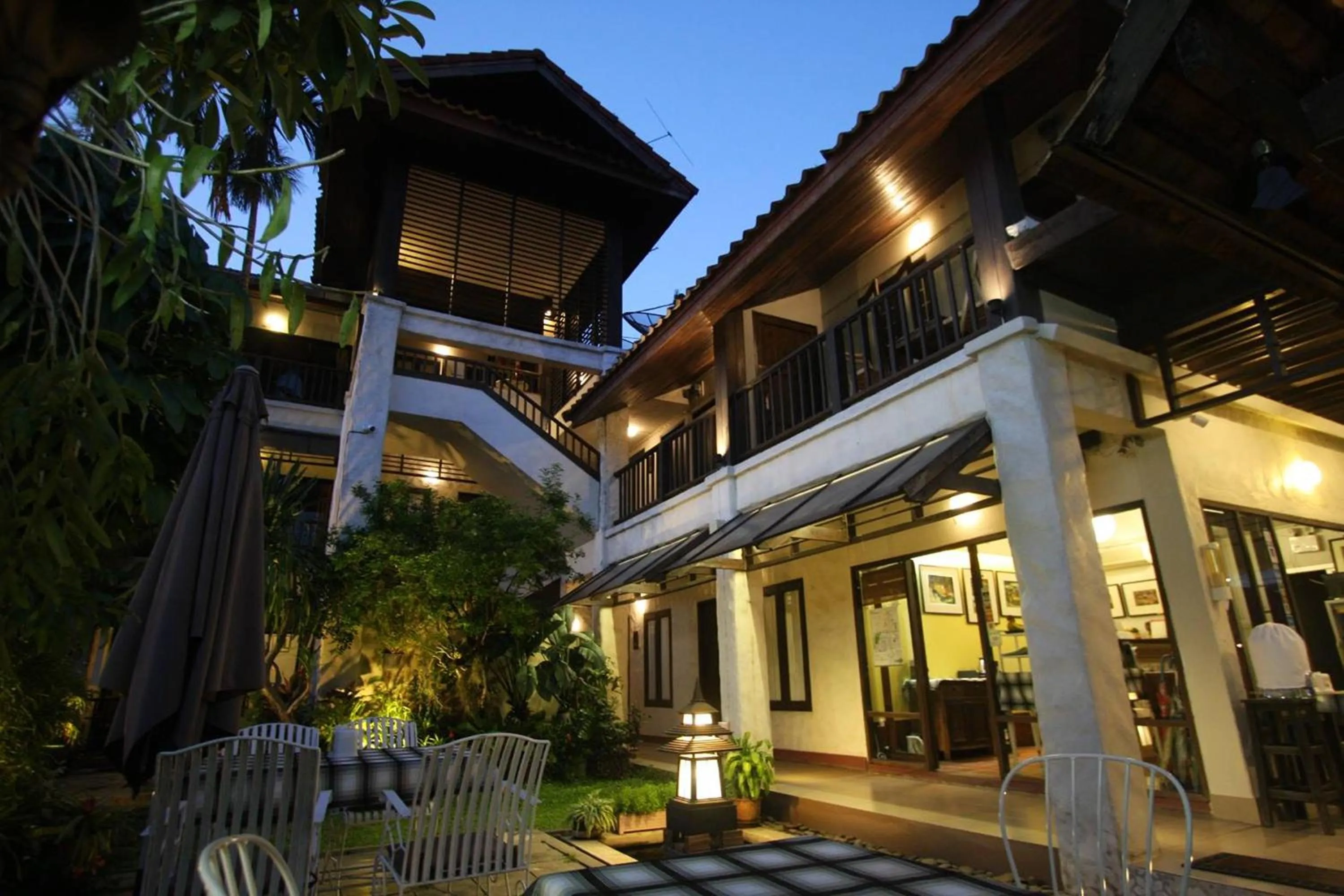 Property building in Baan Warabordee Hotel
