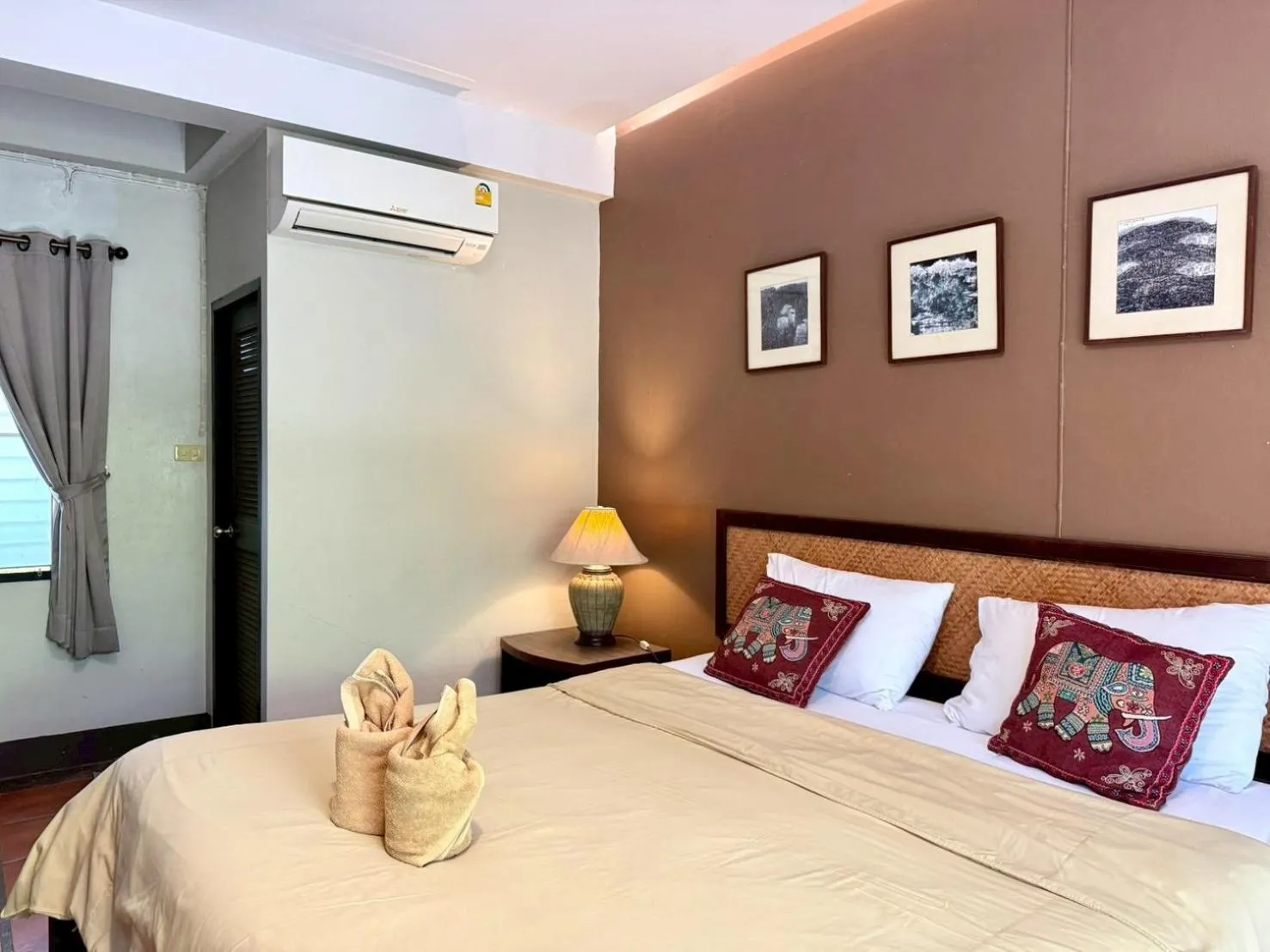 Bed in Baan Warabordee Hotel