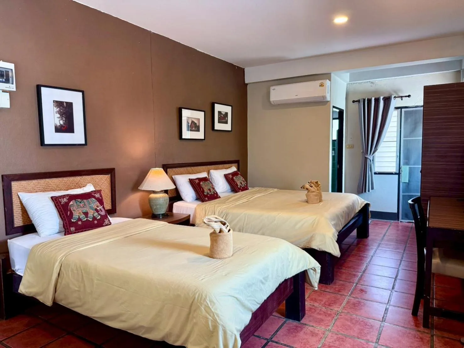 Bed in Baan Warabordee Hotel