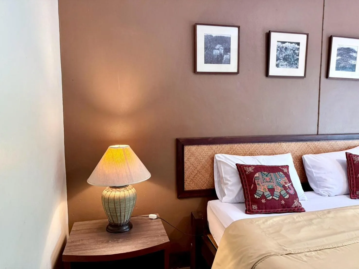 Bed in Baan Warabordee Hotel