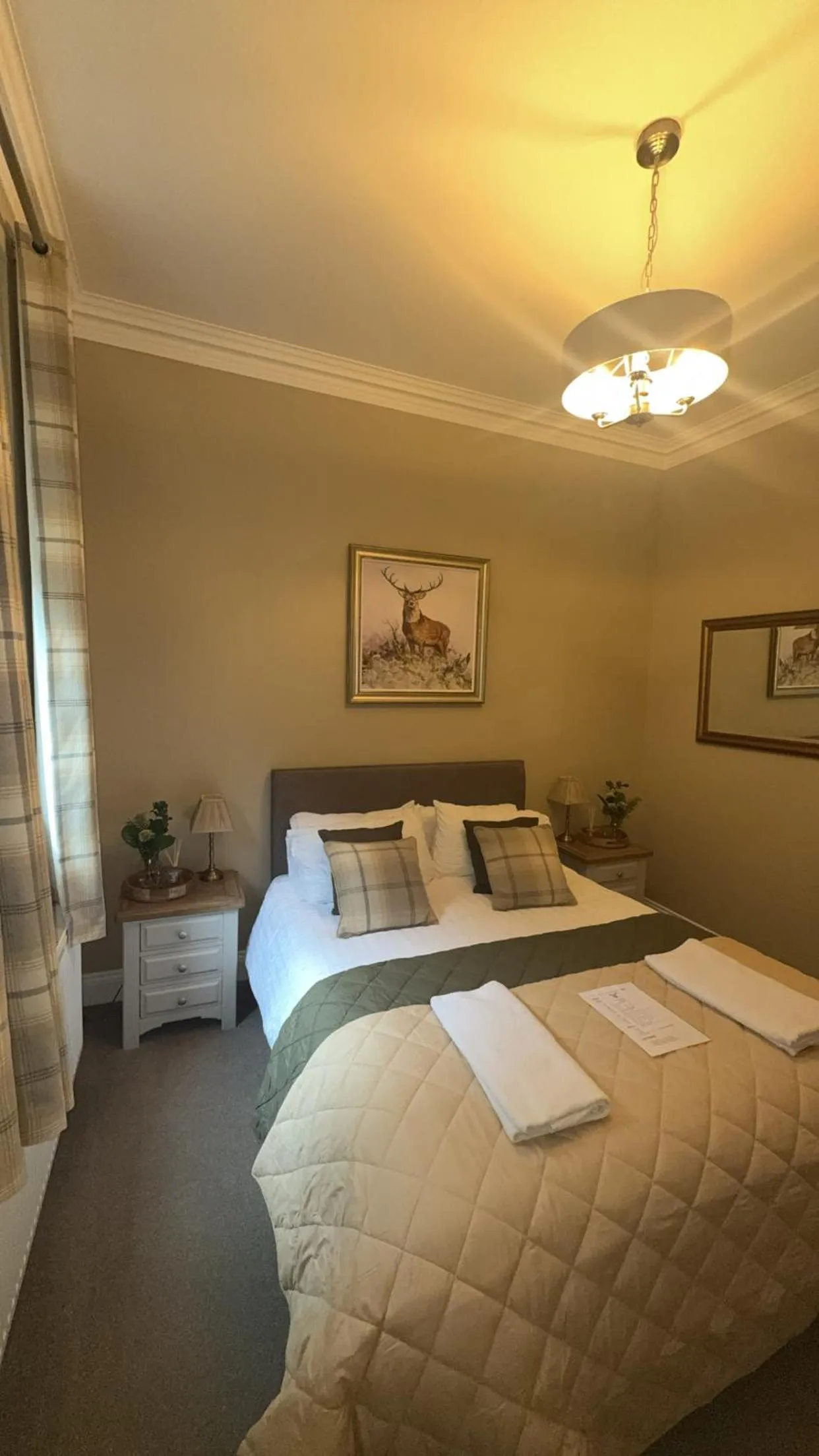 Bed in The Huntingdon