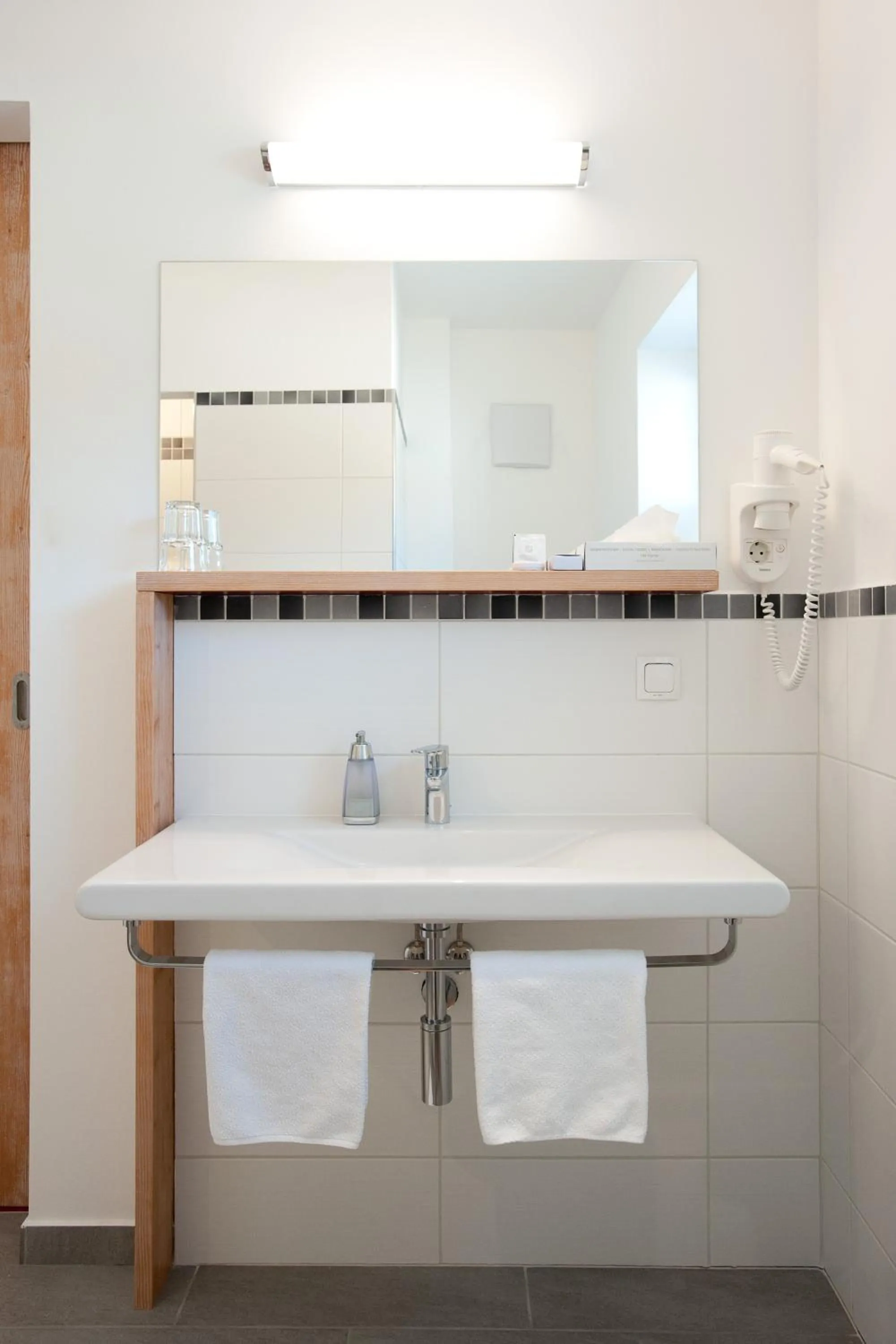 Bathroom in Hotel Vösenhuber