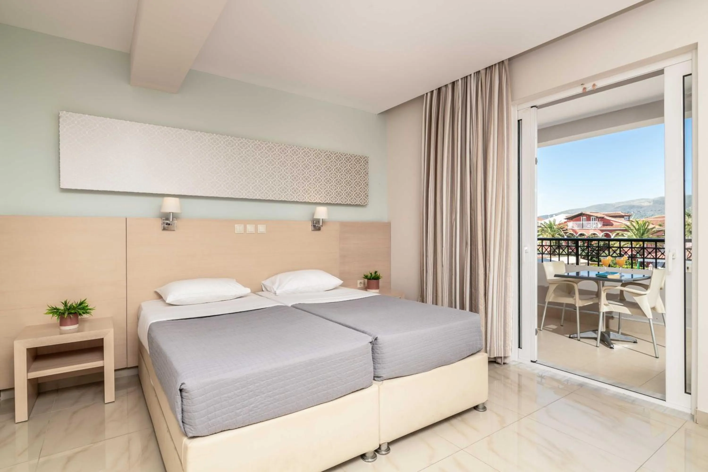 Bedroom, Bed in Karras Hotel