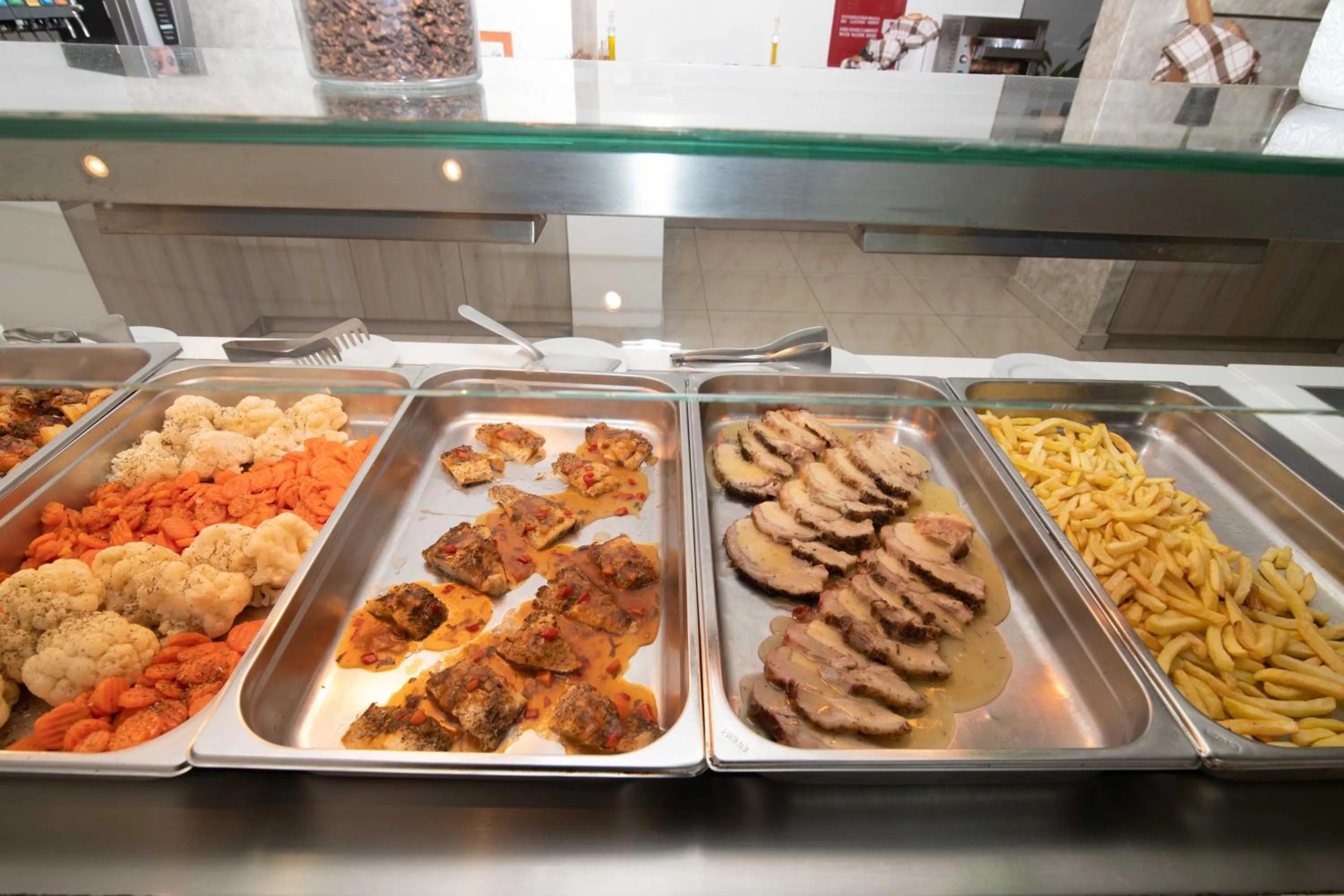 Food in Karras Hotel