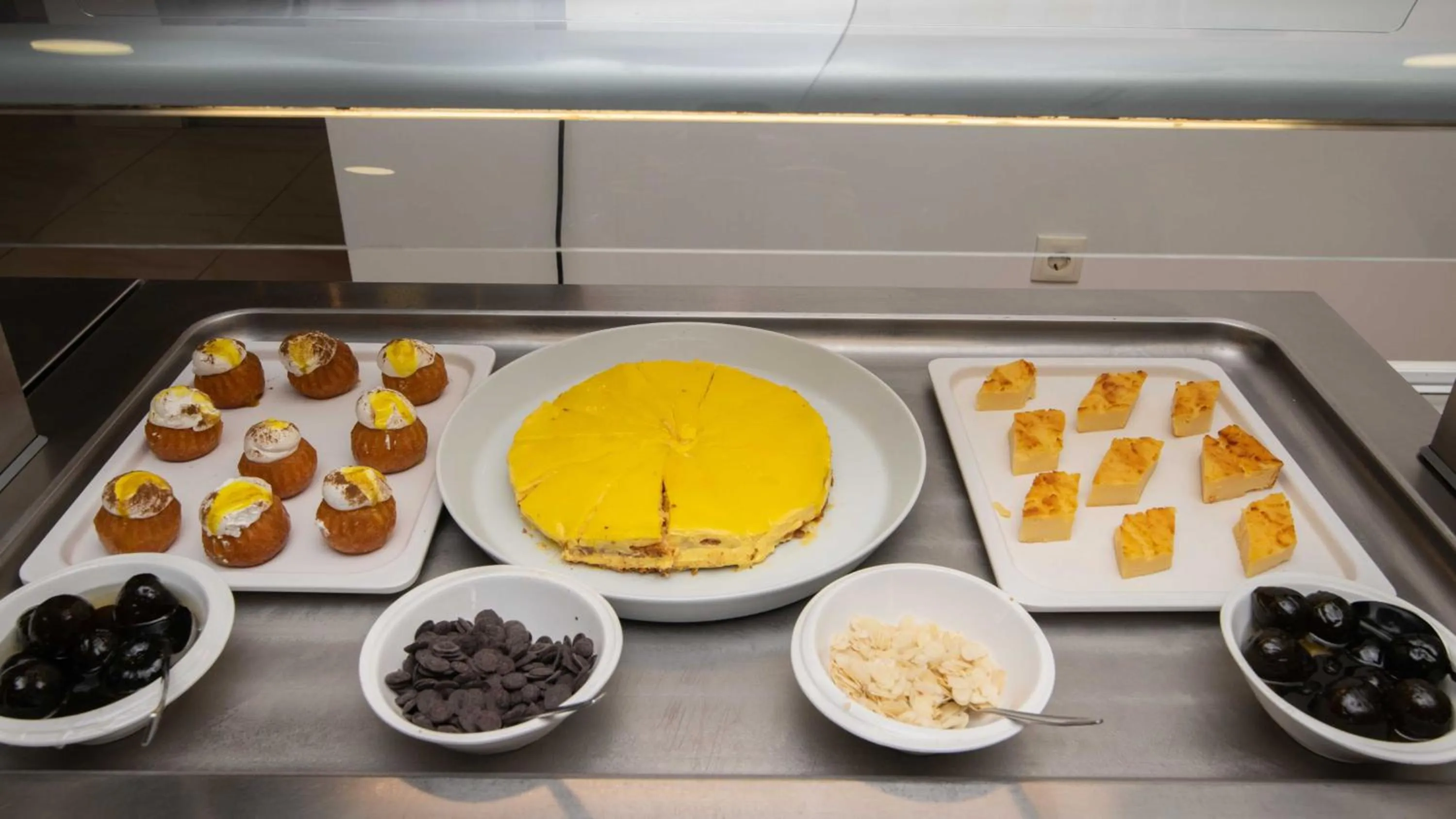 Food in Karras Hotel