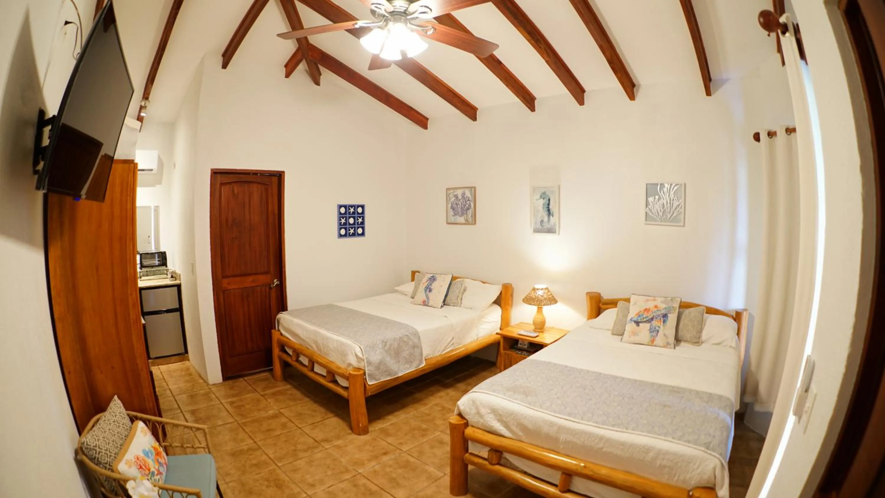 Bed in Villas Welcome to Heaven