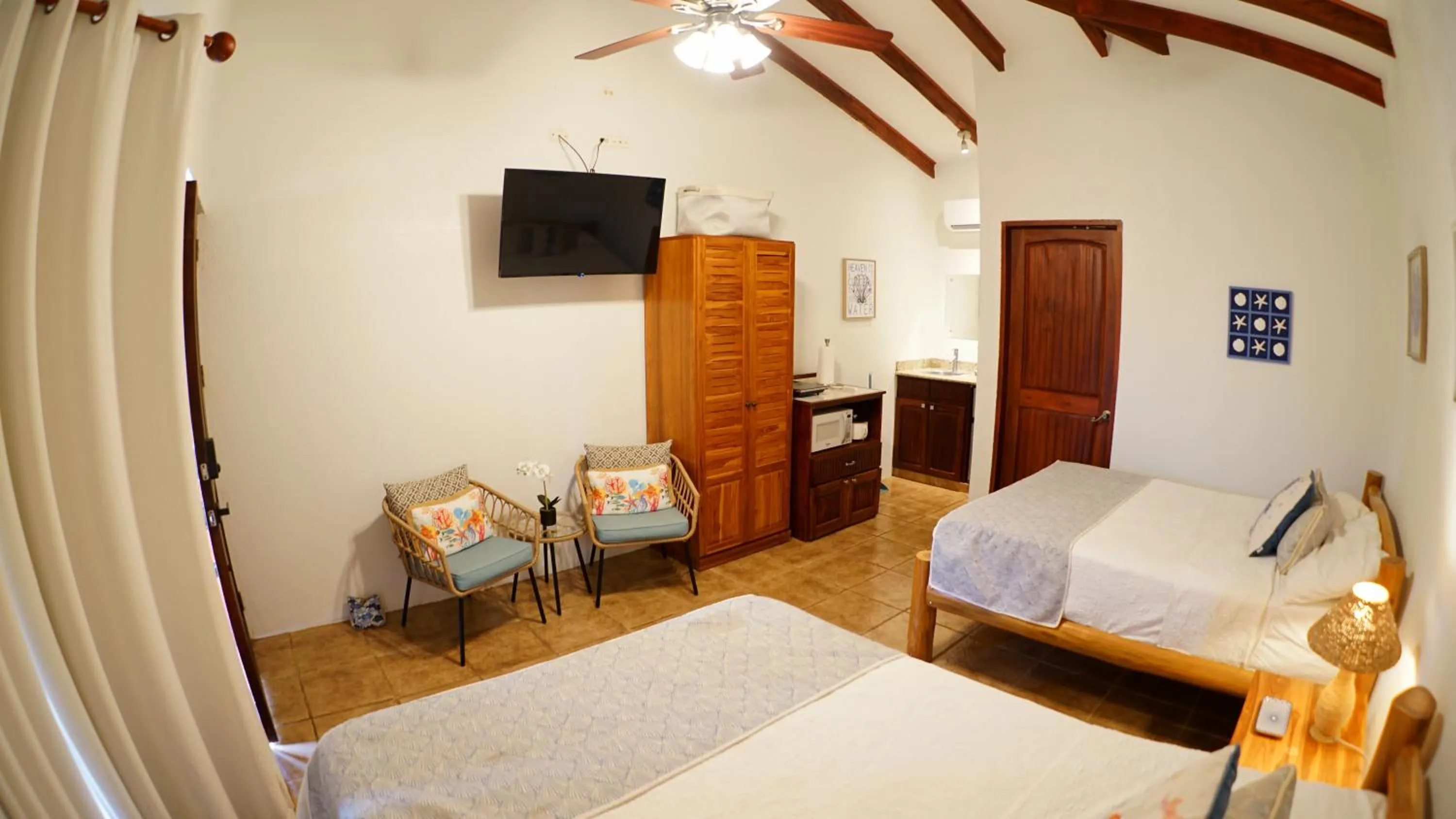 Bed in Villas Welcome to Heaven