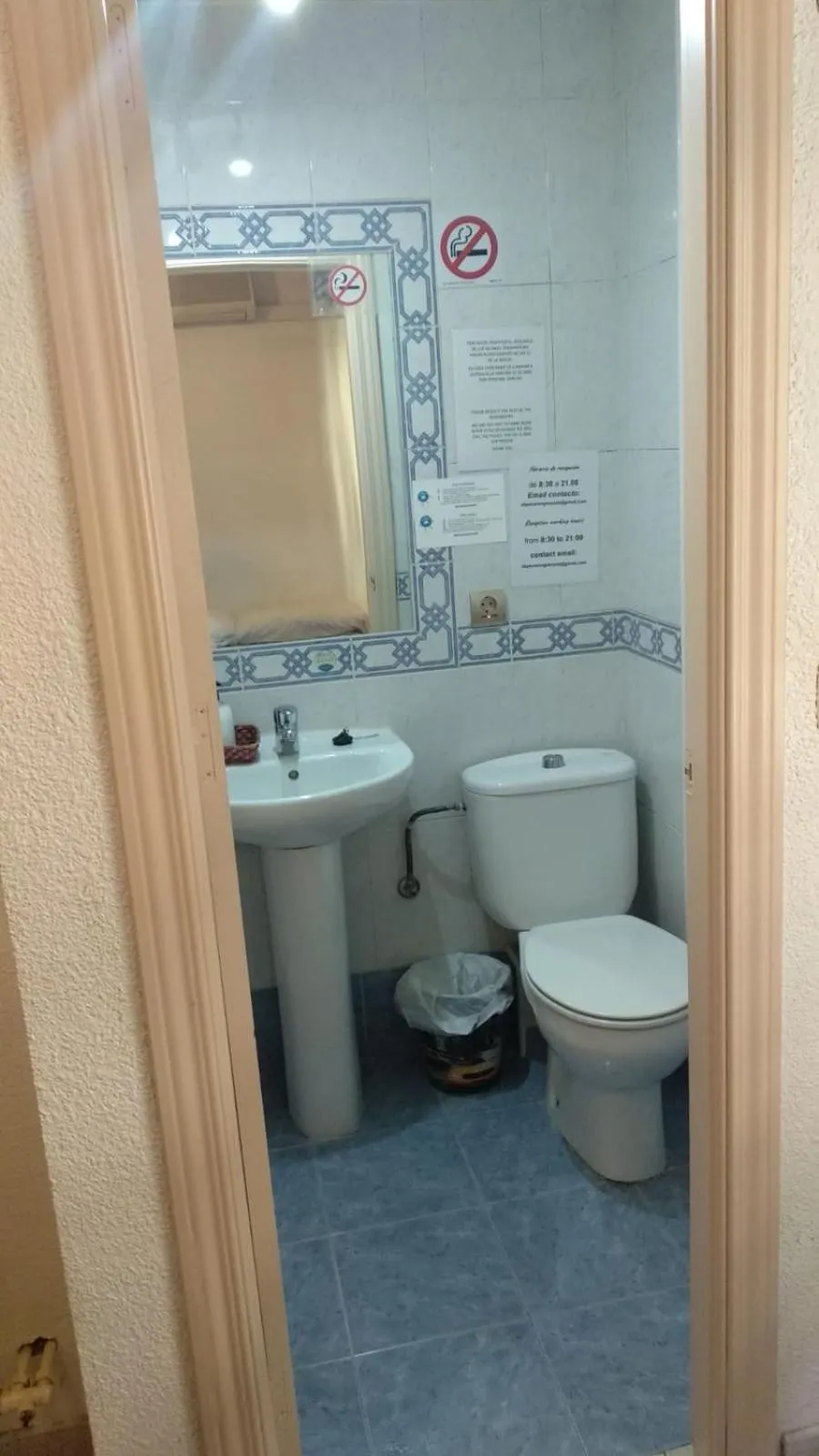 Bathroom in AB Pension Granada