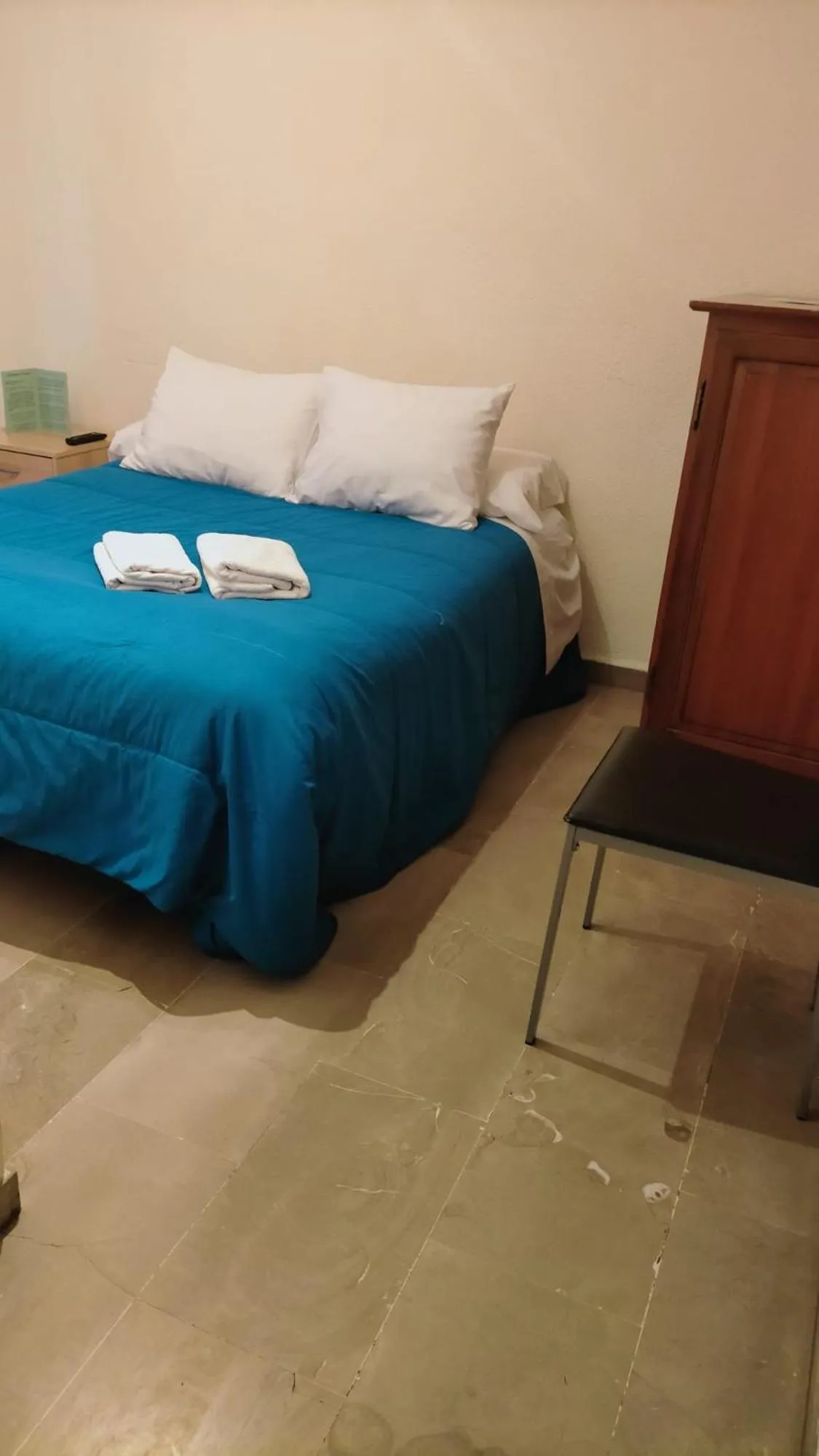 Bedroom, Bed in AB Pension Granada