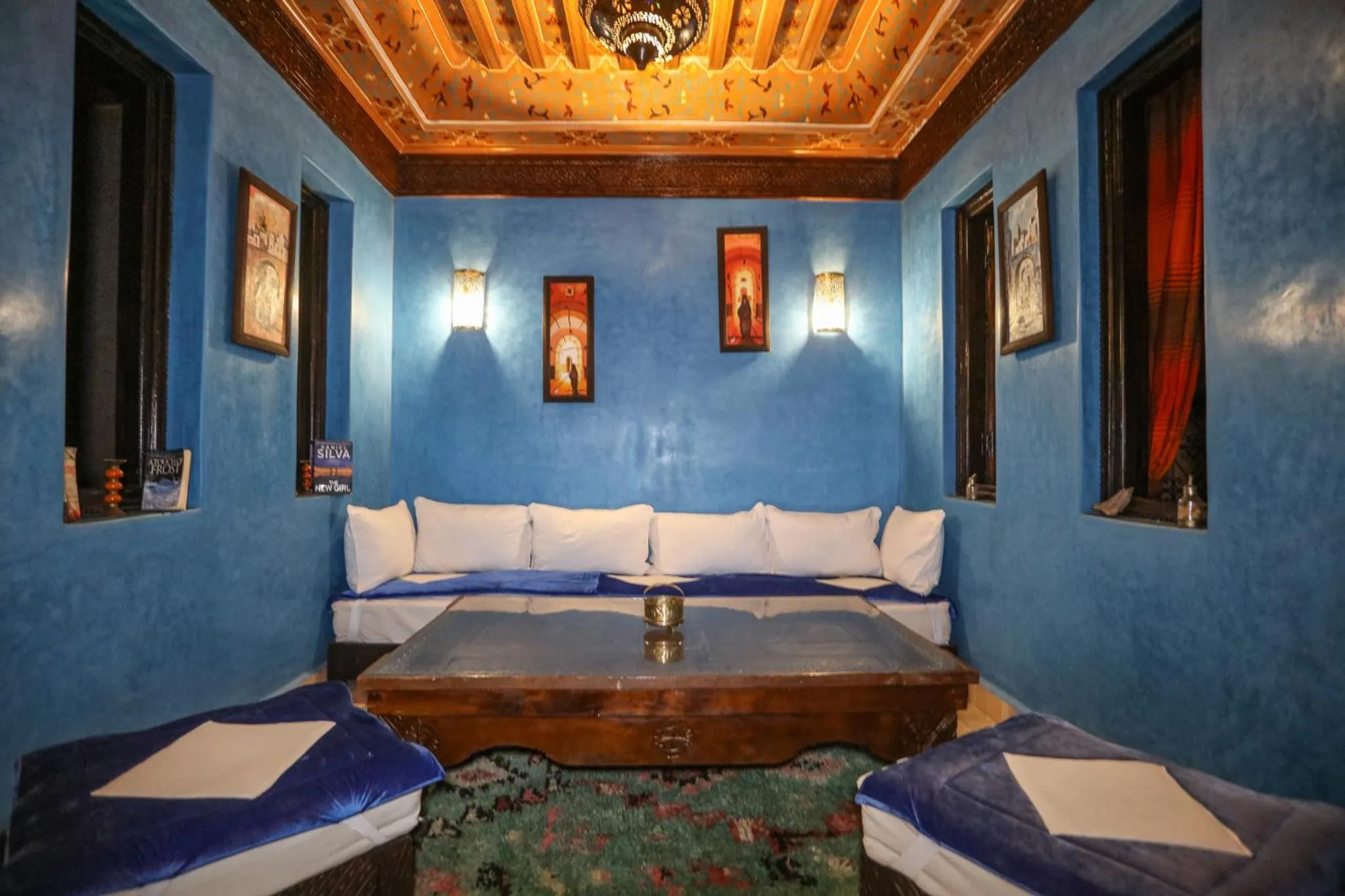 Living room, Bed in Riad Christina