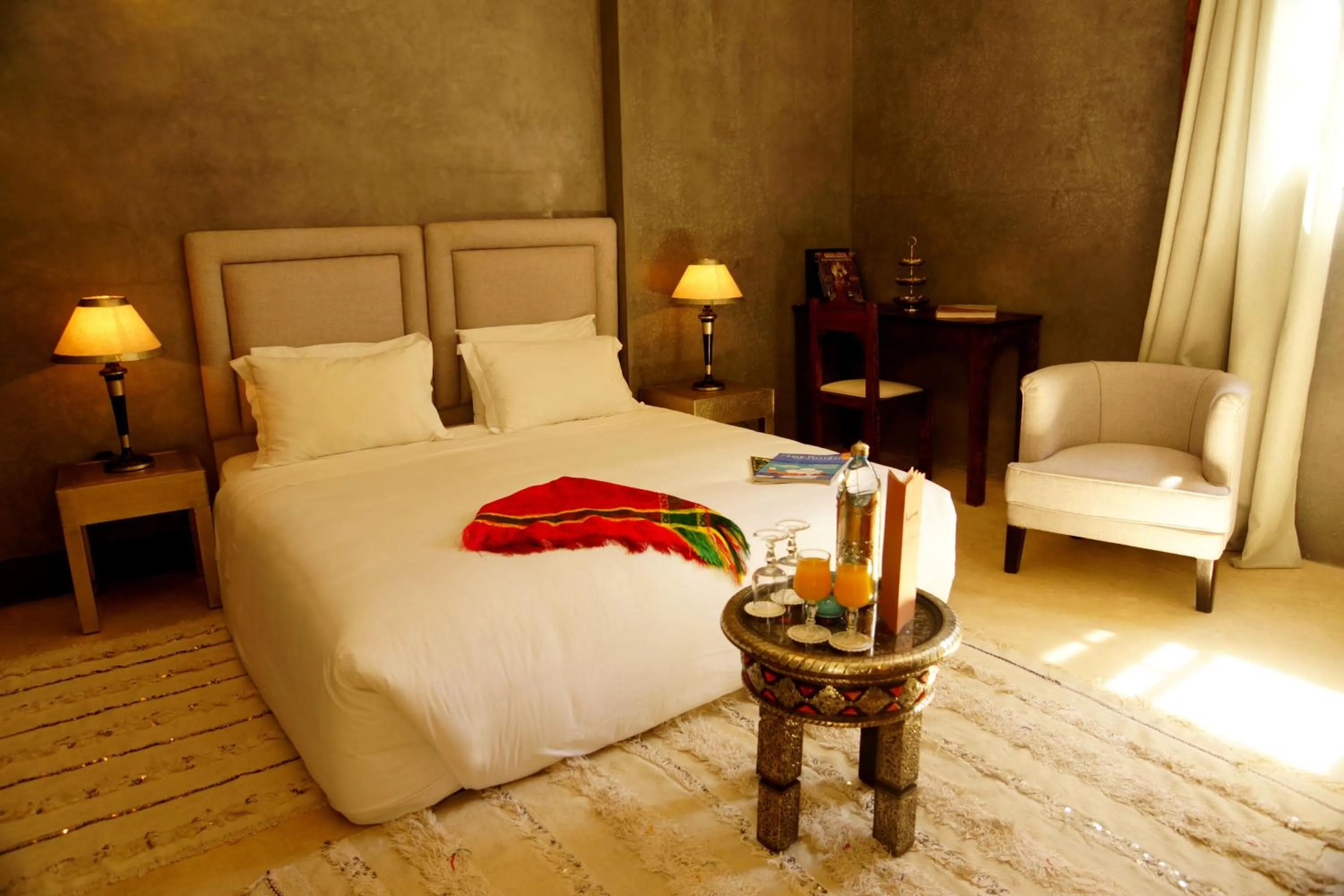 Photo of the whole room, Bed in Riad Shama Suites & Spa