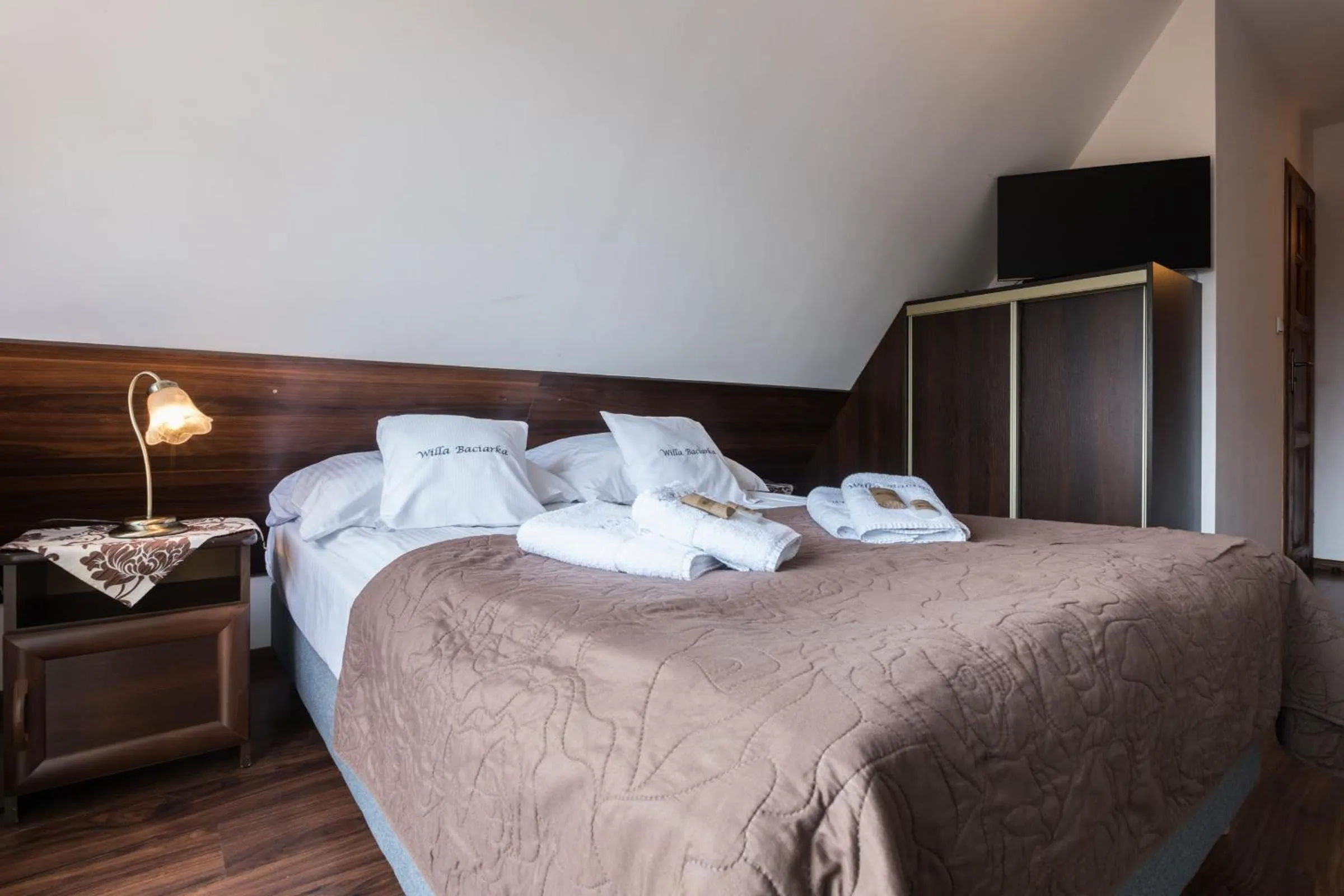 Photo of the whole room, Bed in Willa Baciarka-basen, sauny i jacuzzi