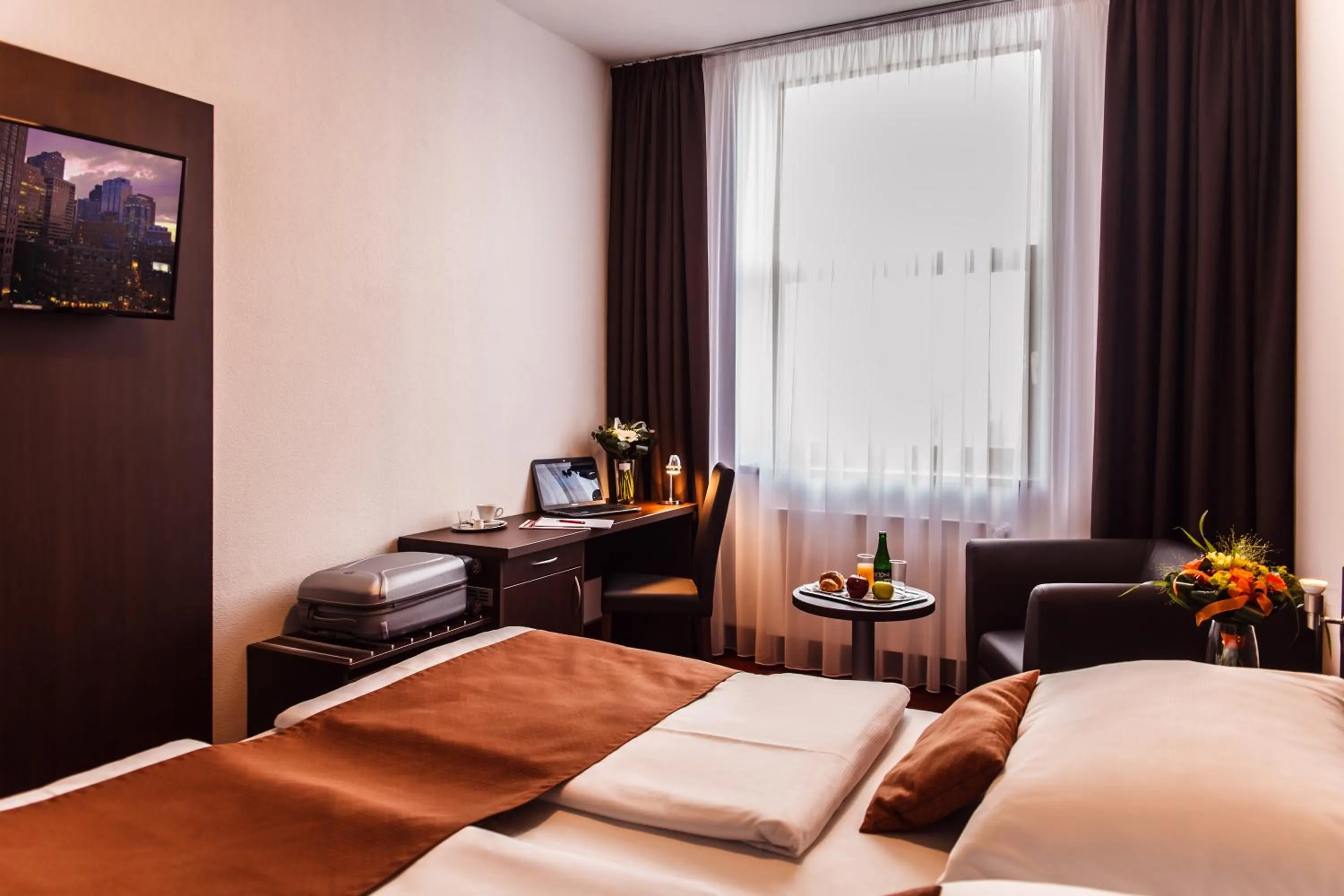 Photo of the whole room, Bed in Interhotel Zlín