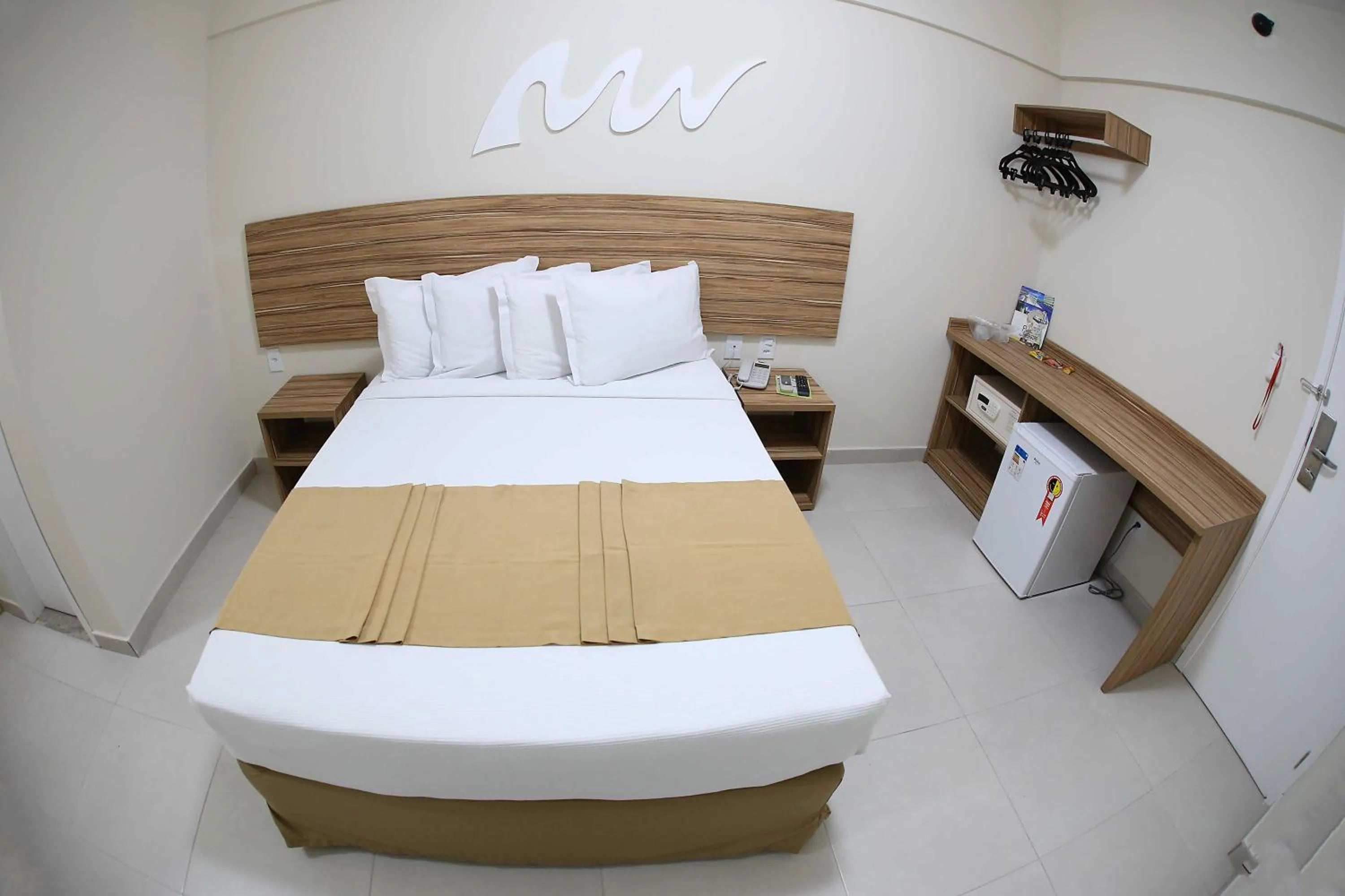 Photo of the whole room, Bed in Real Praia Hotel