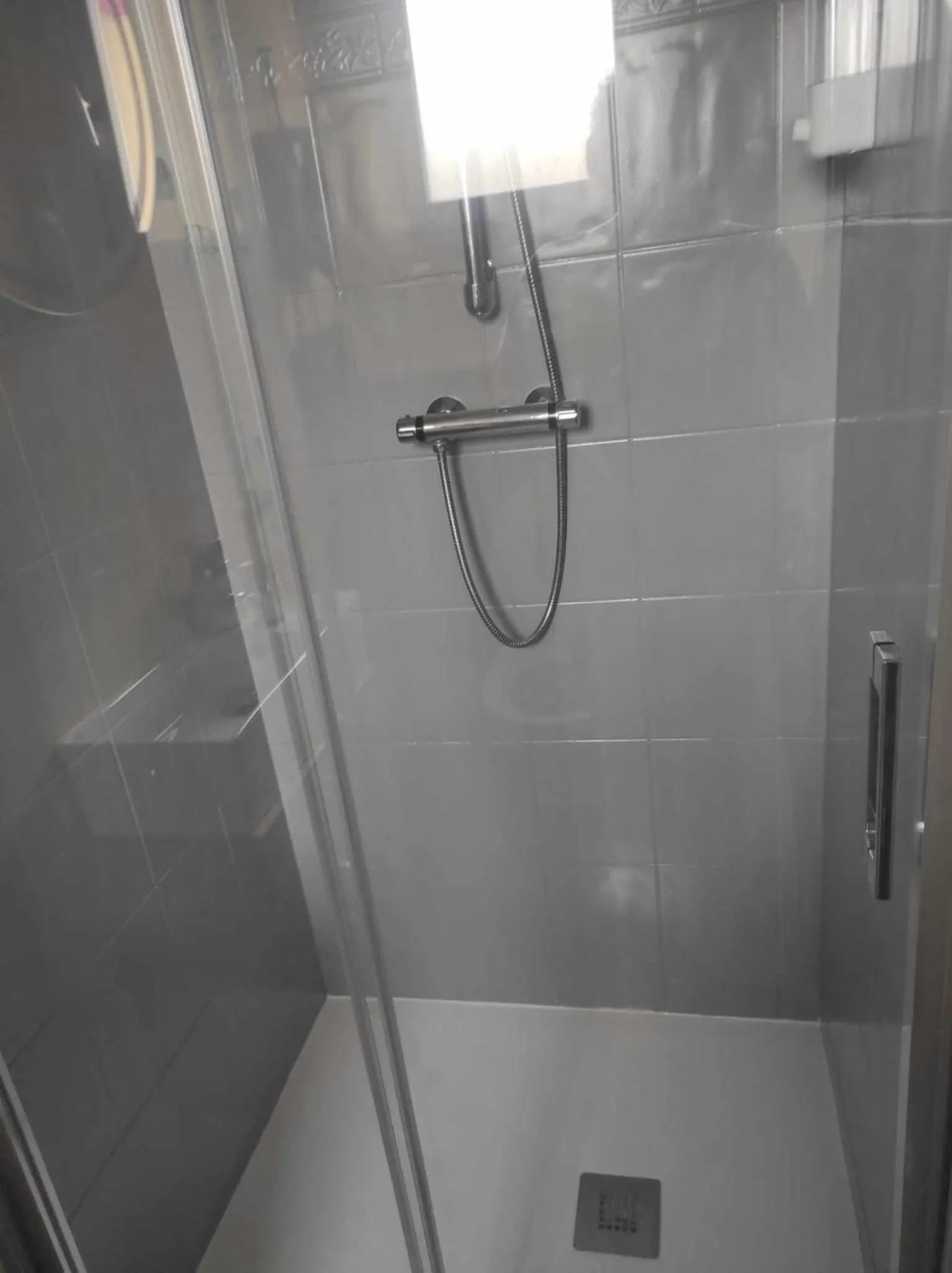 Bathroom in Fée Morgane - Chambres